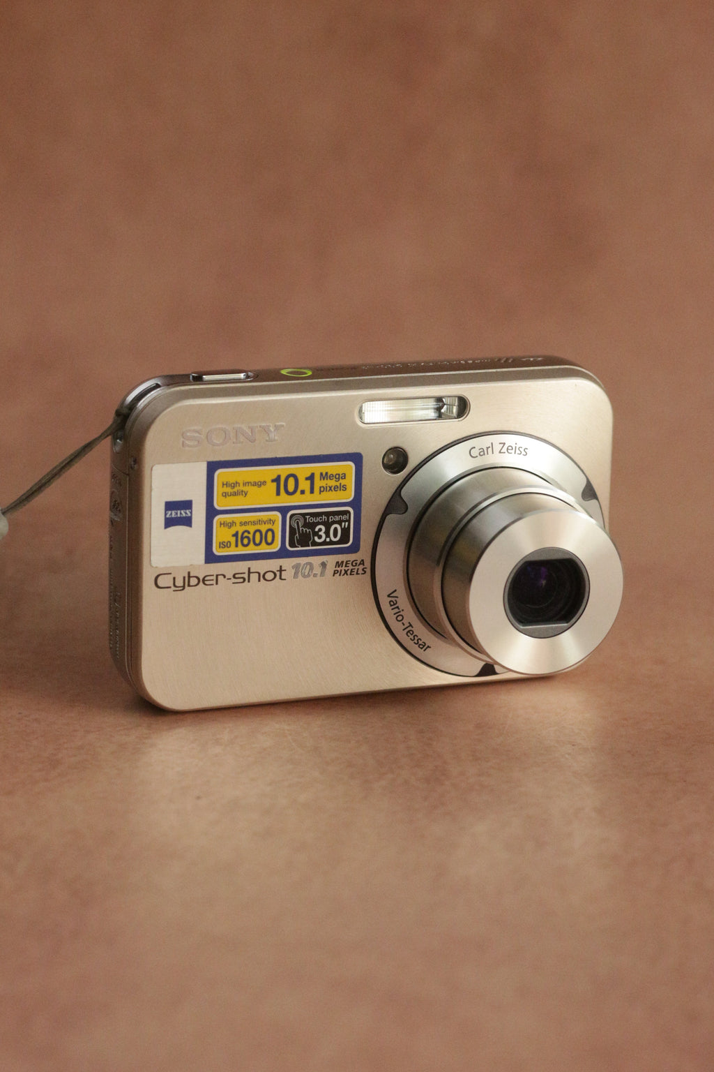Sony Cyber-shot DSC-N2 + original box