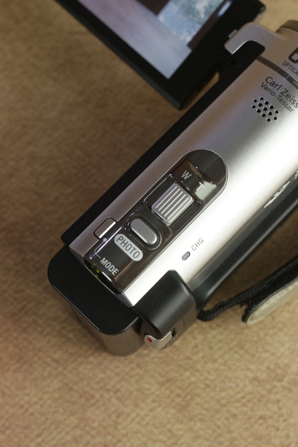 Sony Handycam DCR-SX 63