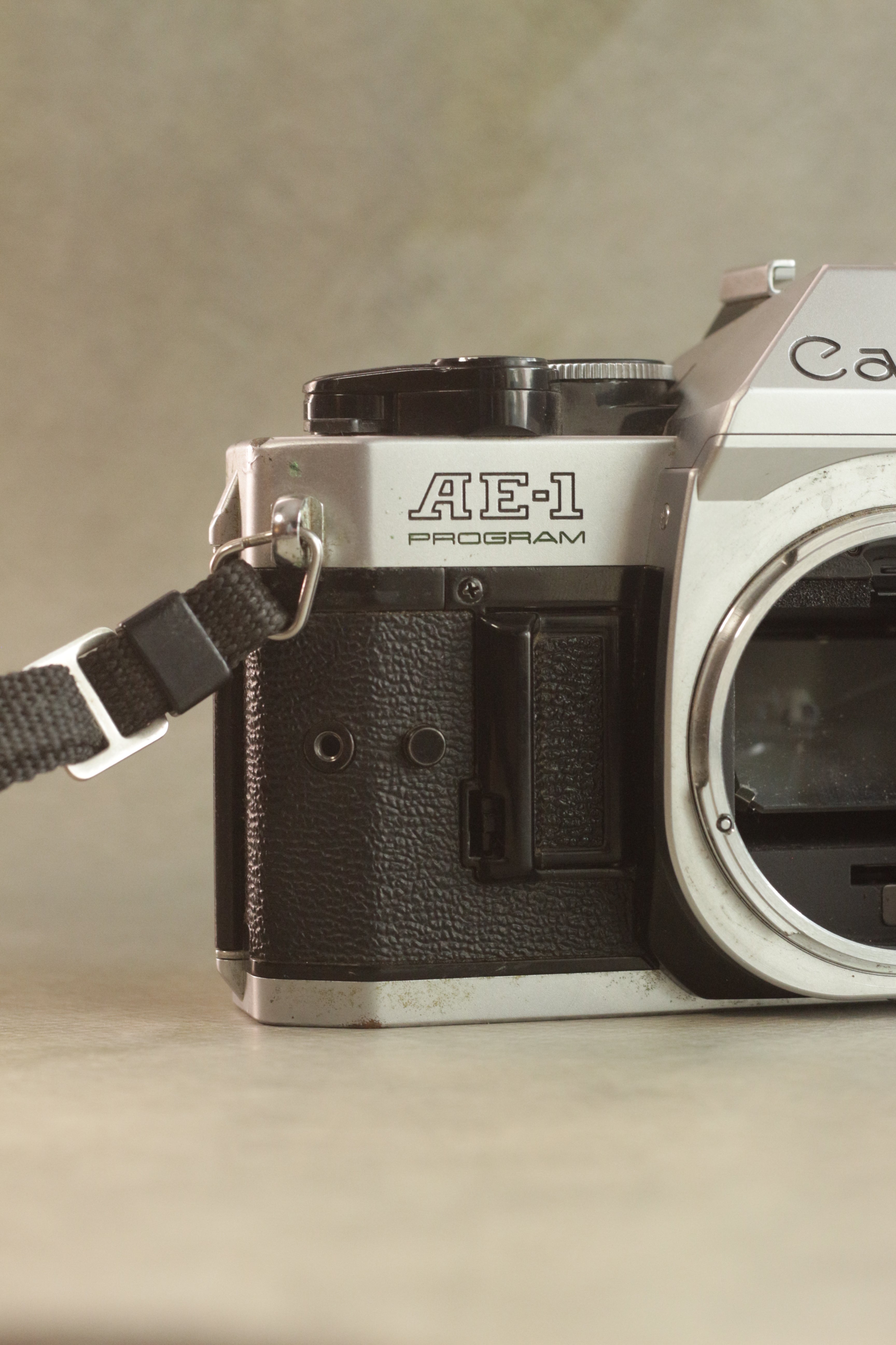Canon AE-1 Program + 3 FD Lenses Kit