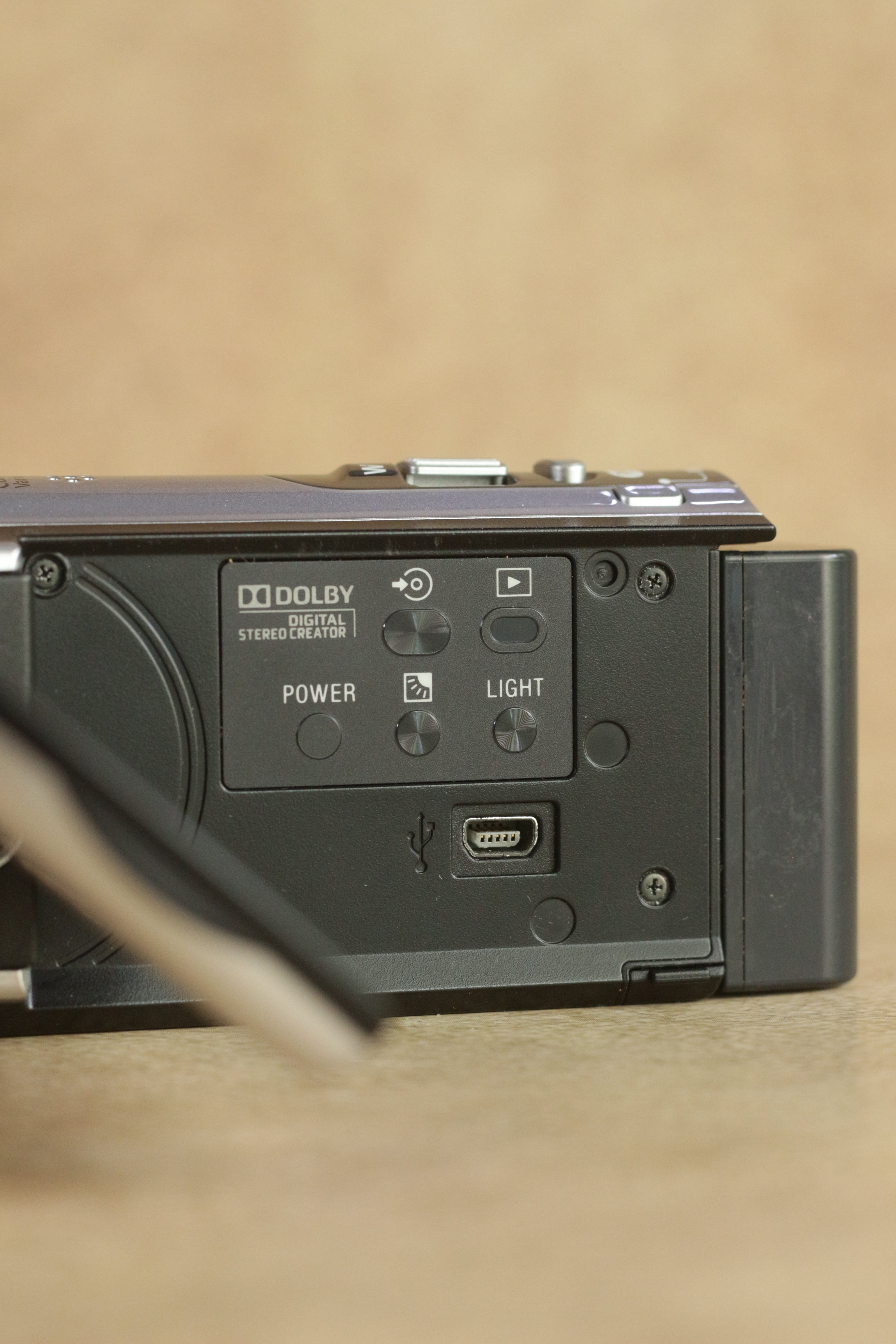 Sony Handycam DCR-SX 63