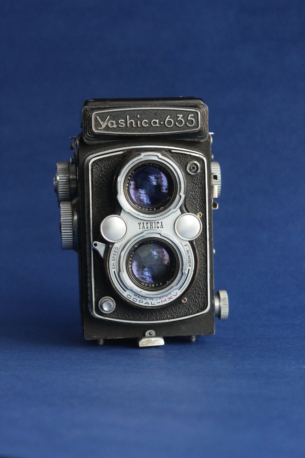 Yashica 635