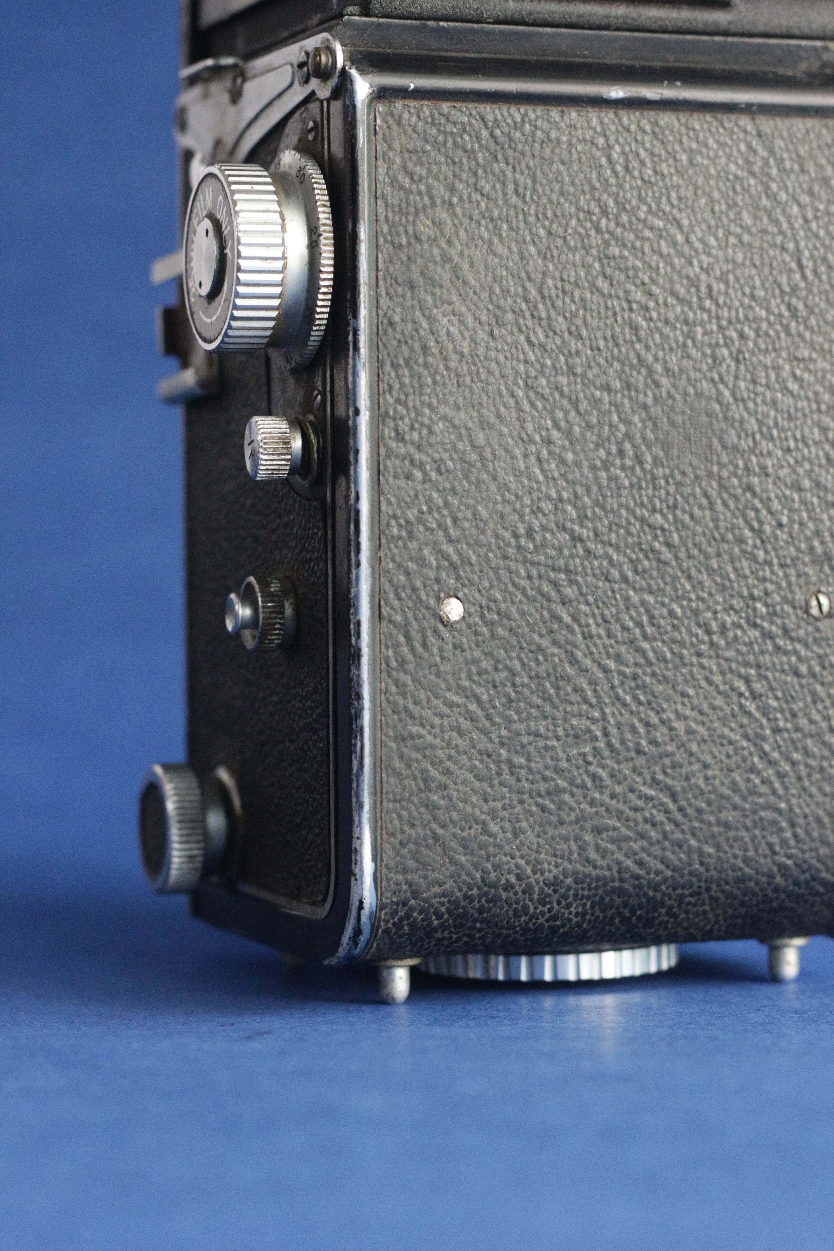 Yashica 635