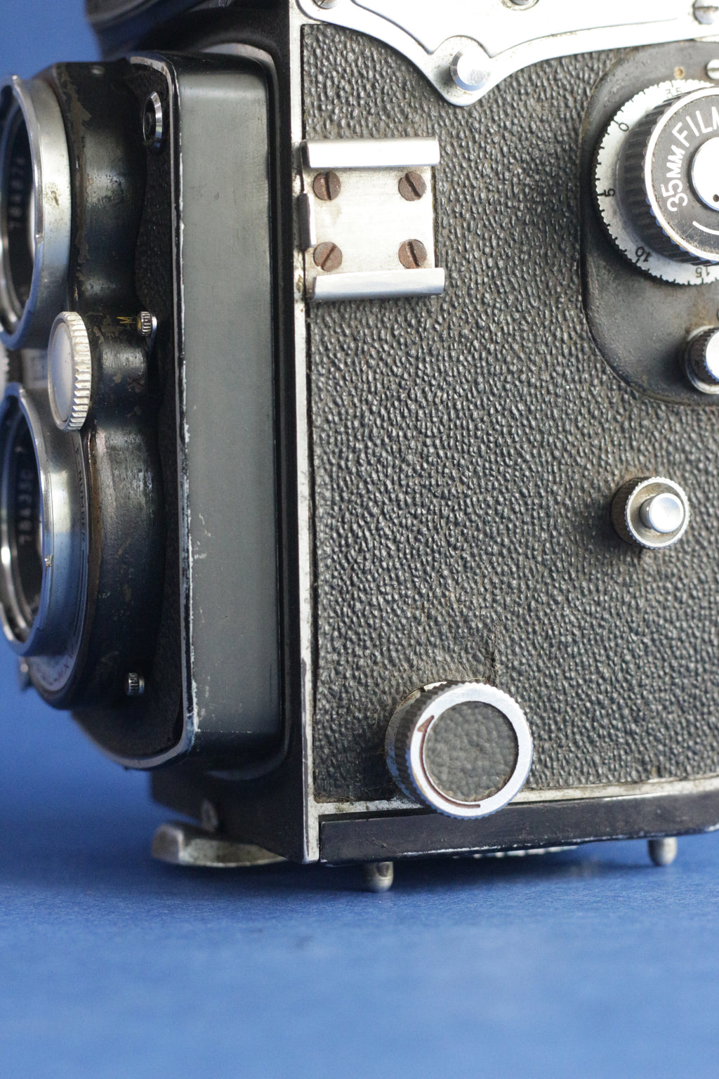 Yashica 635