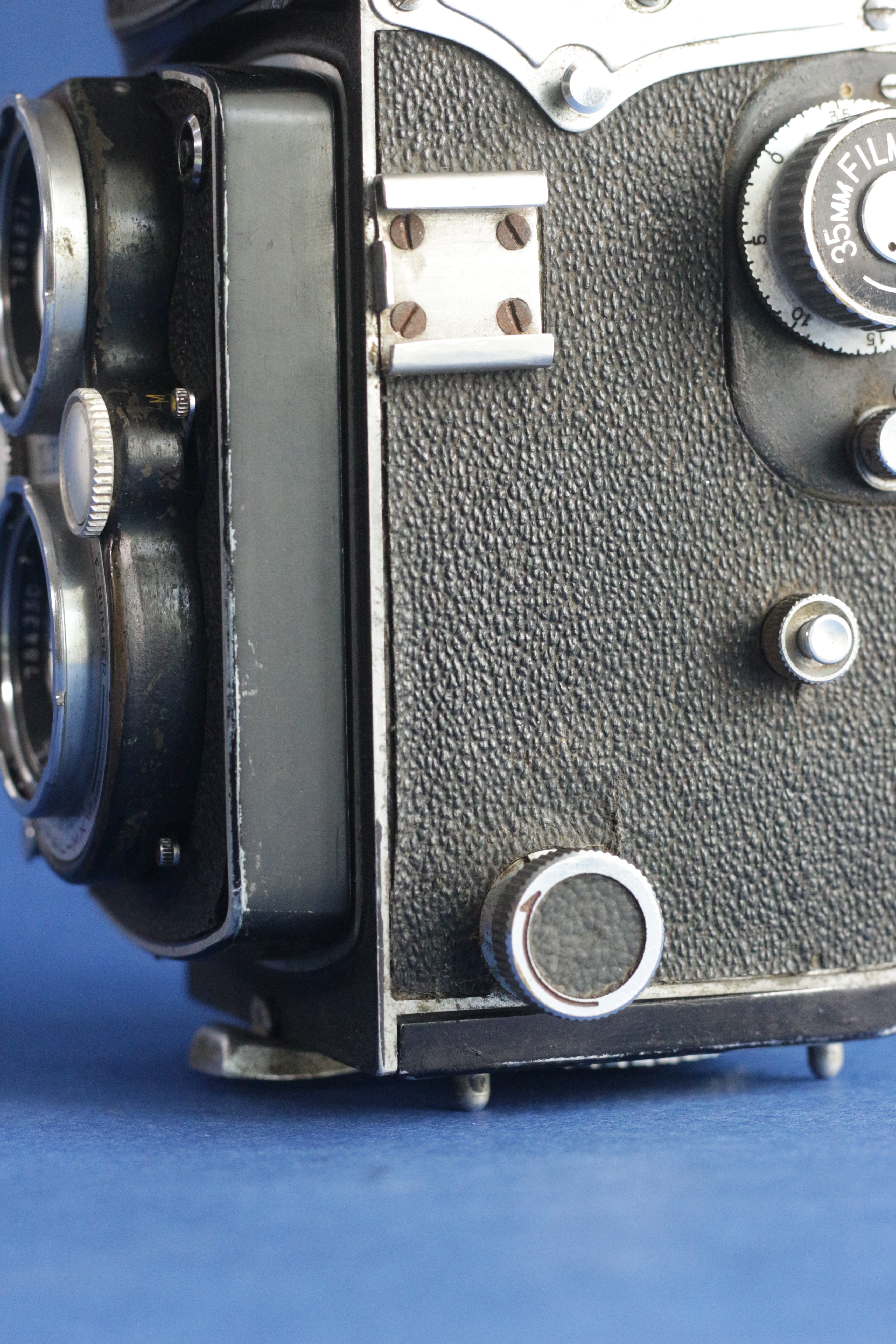 Yashica 635