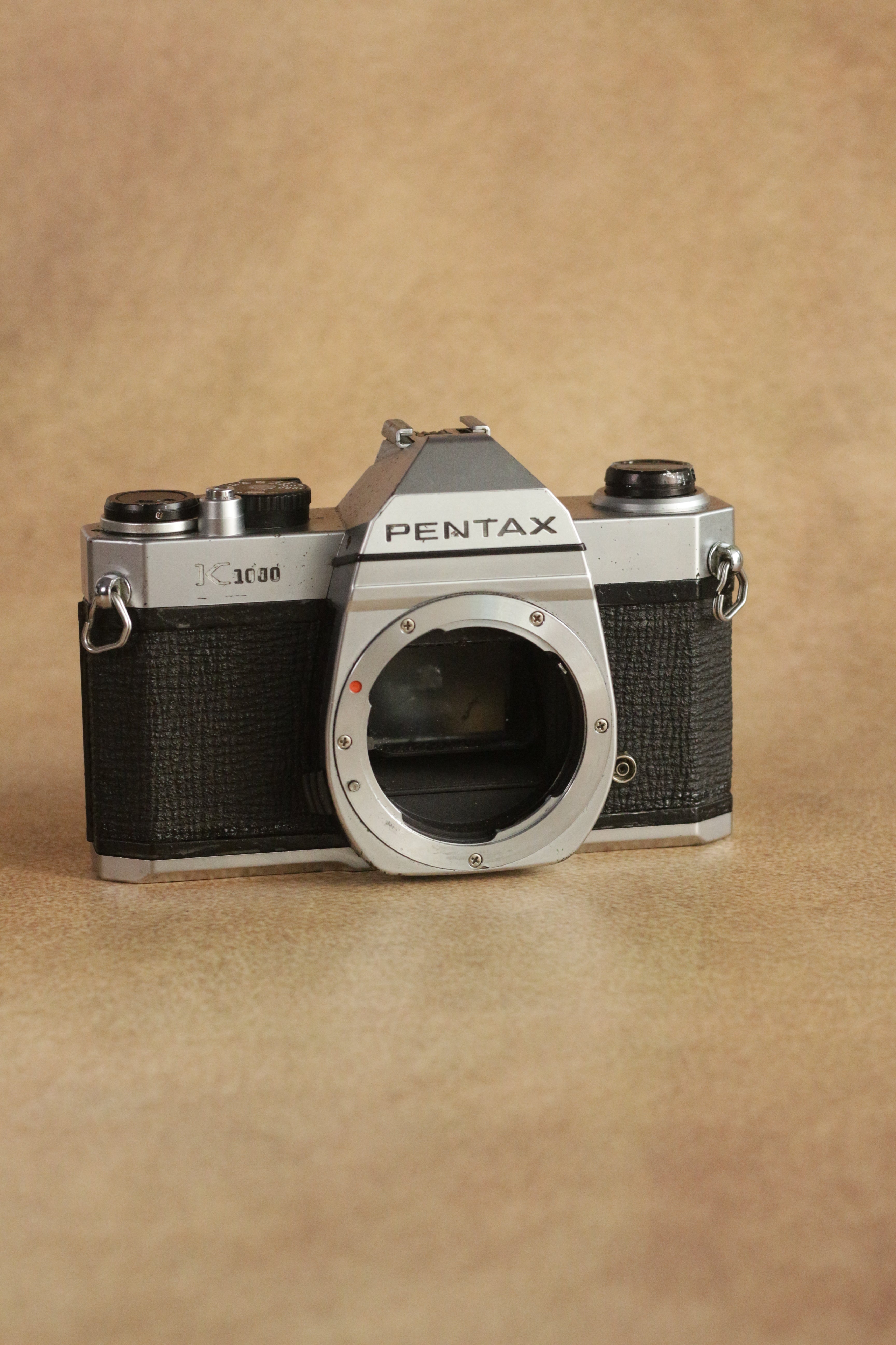 Pentax K1000 + SMC Pentax-M 50mm F1.4