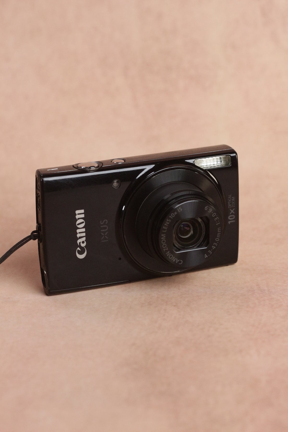 Canon IXUS 190 + original box