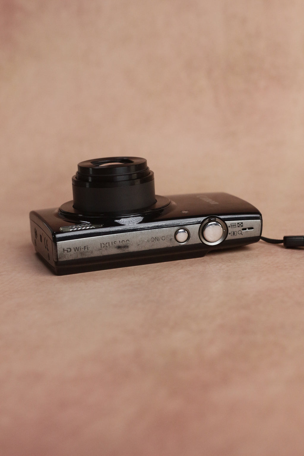 Canon IXUS 190 + original box