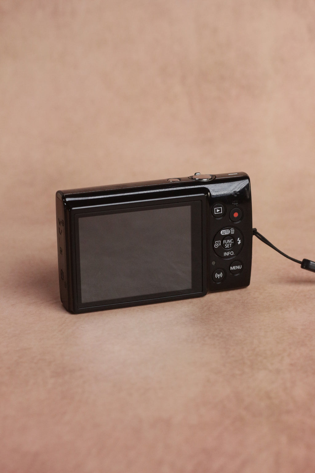 Canon IXUS 190 + original box