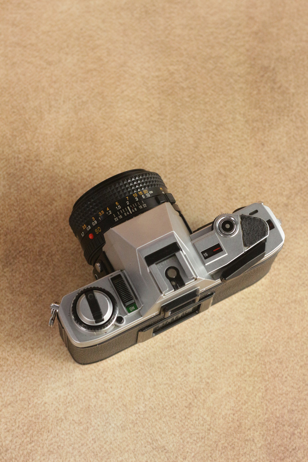 Minolta X-300 + Minolta MD 50mm F1.7