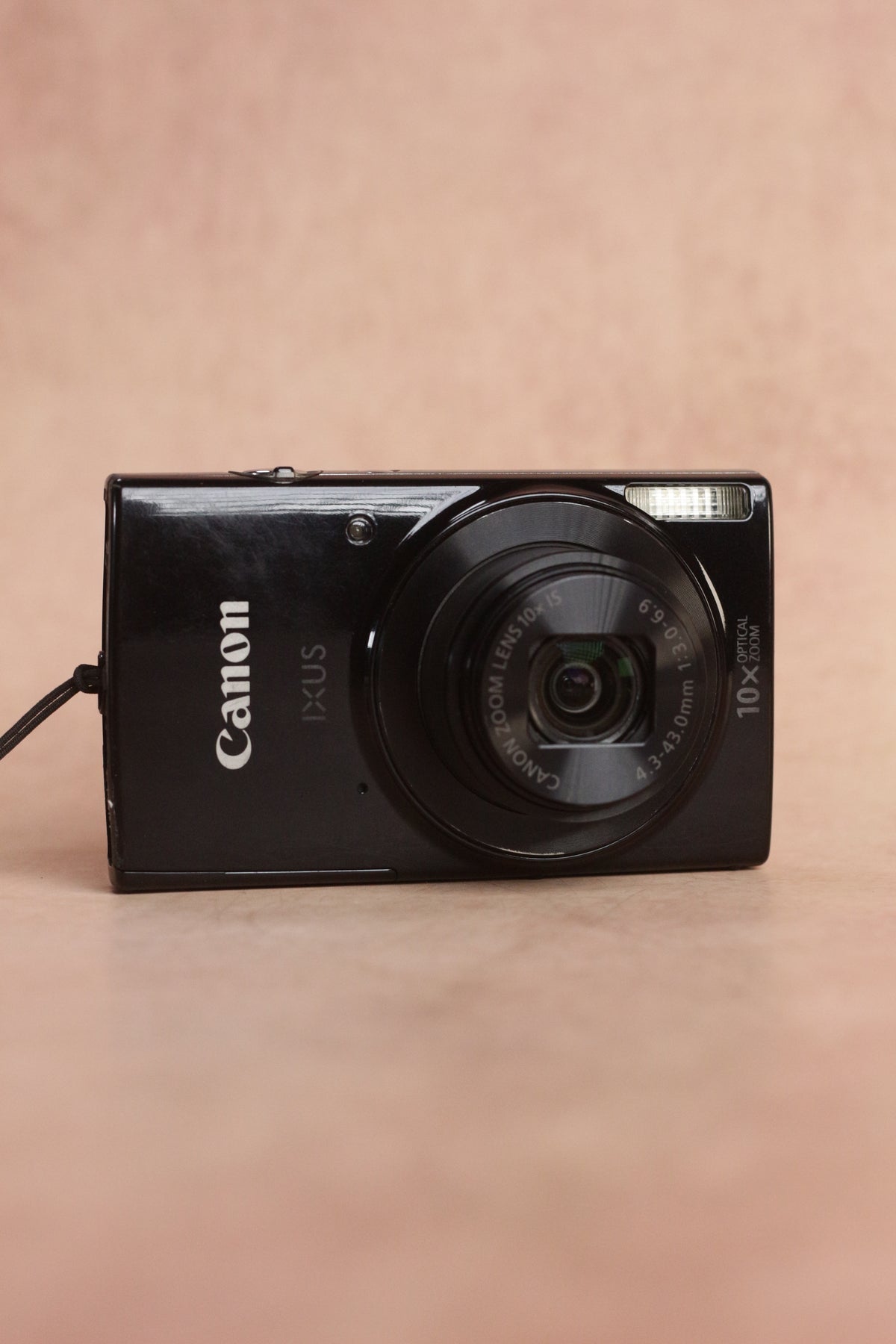 Canon IXUS 190 + original box