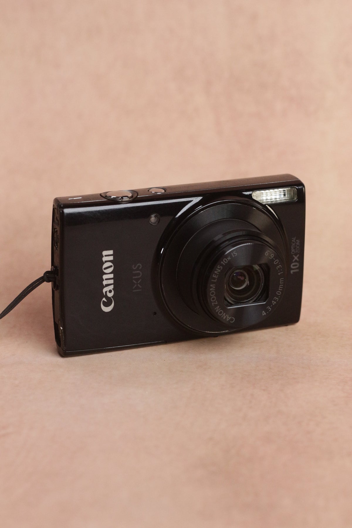 Canon IXUS 190 + original box