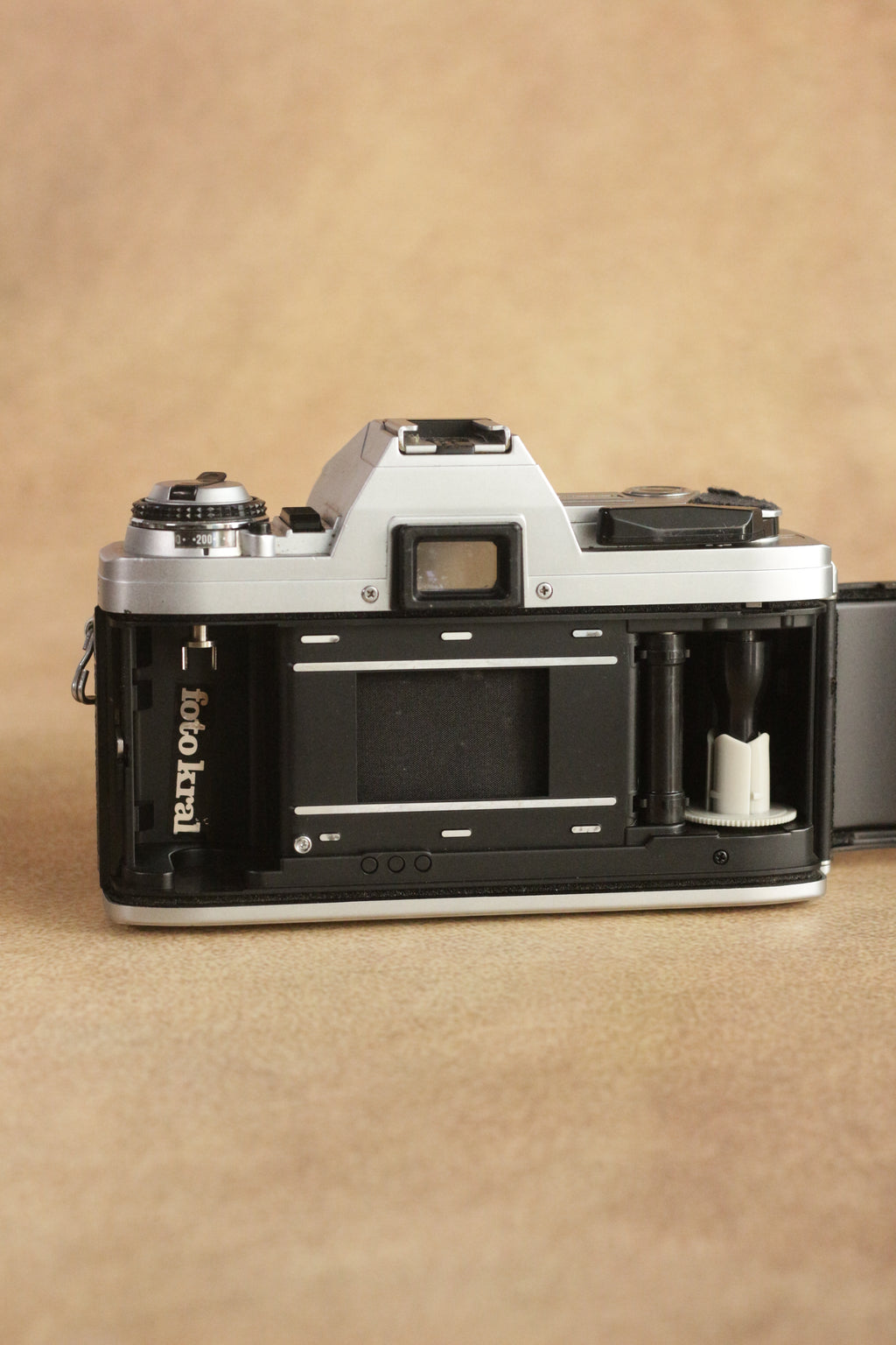 Minolta X-300 + Minolta MD 50mm F1.7