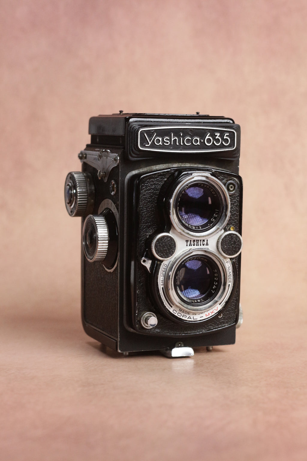 Yashica 635 TLR