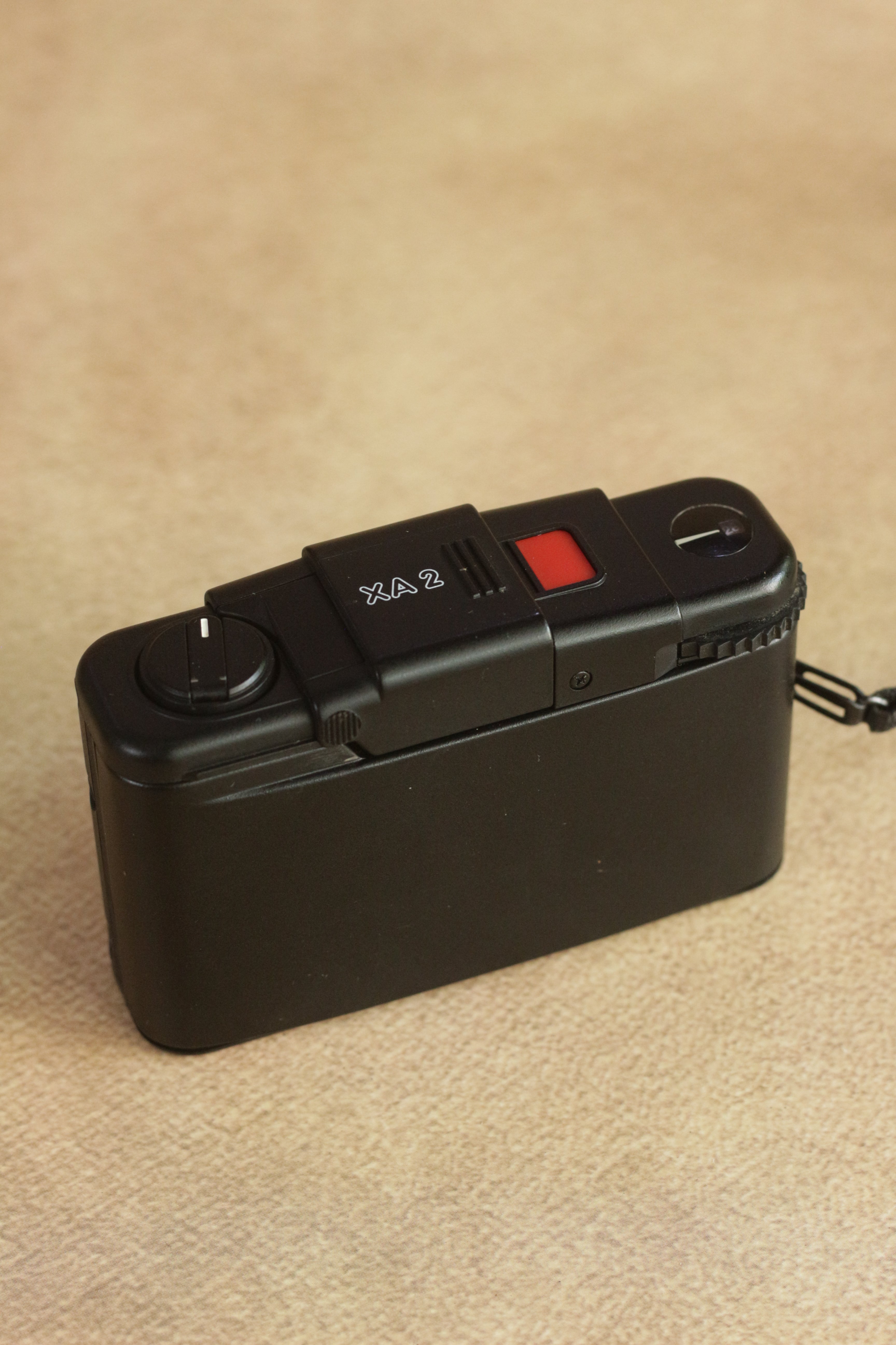 Olympus XA2