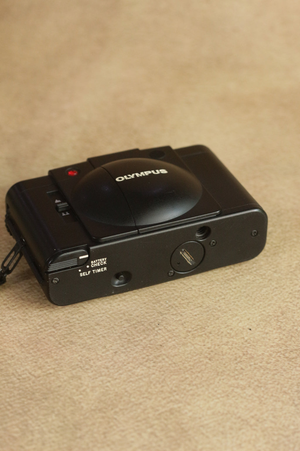 Olympus XA2
