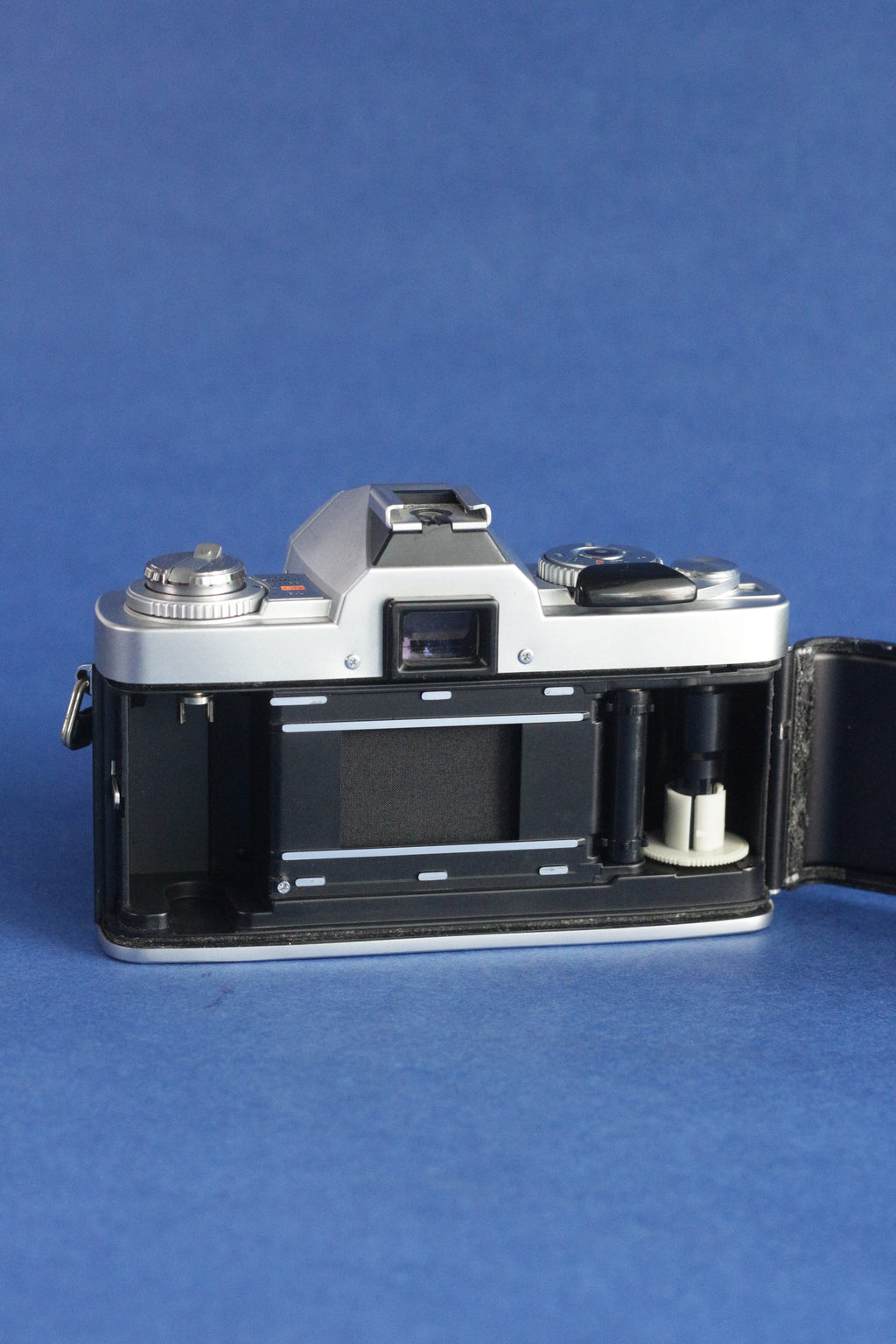 Minolta X-7 + MC Rokkor-X PF 50mm F1.7