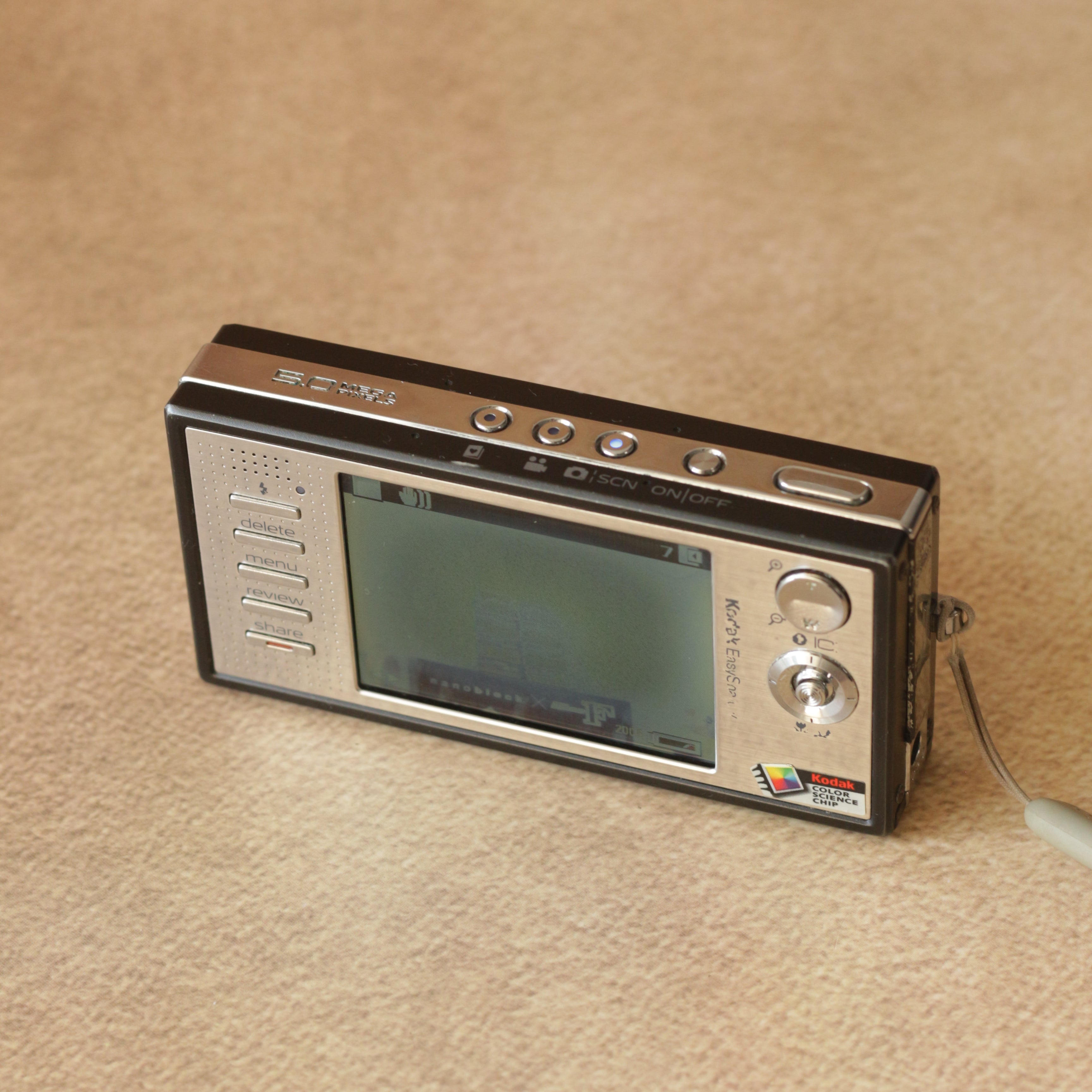 Kodak Easyshare V570 - Dual lens camera