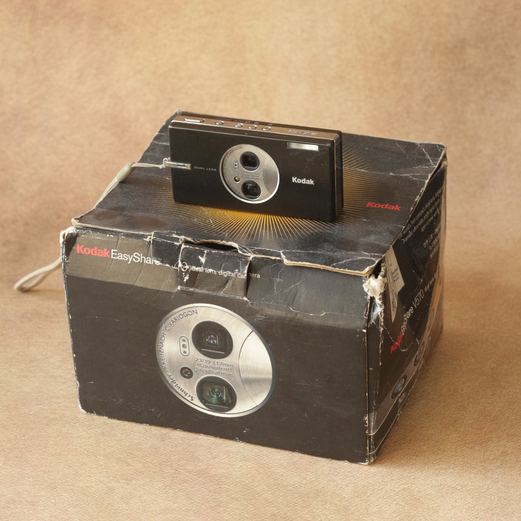 Kodak Easyshare V570 - Dual lens camera