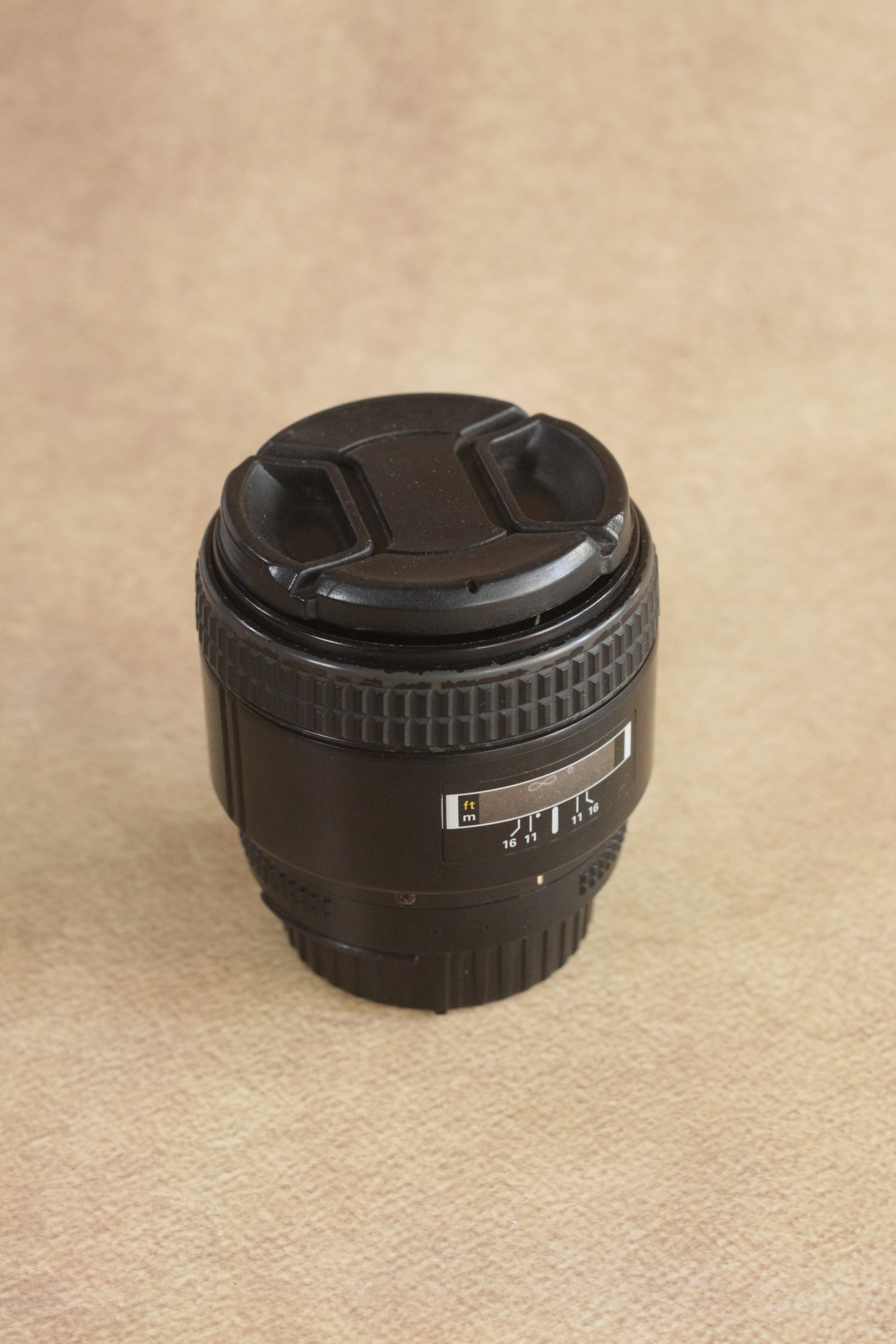 Nikkor AF 85mm F1.8D