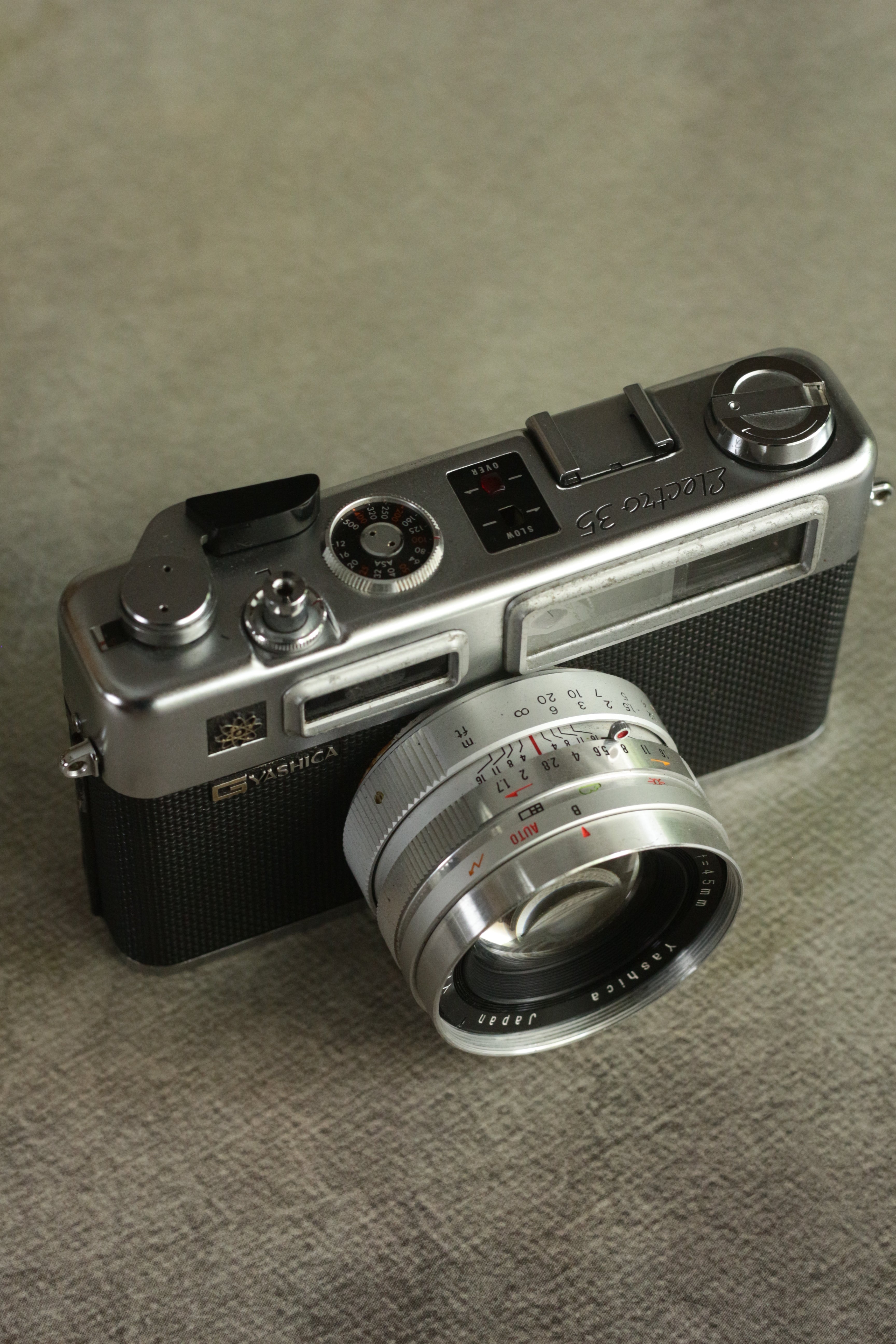 Yashica Electro 35