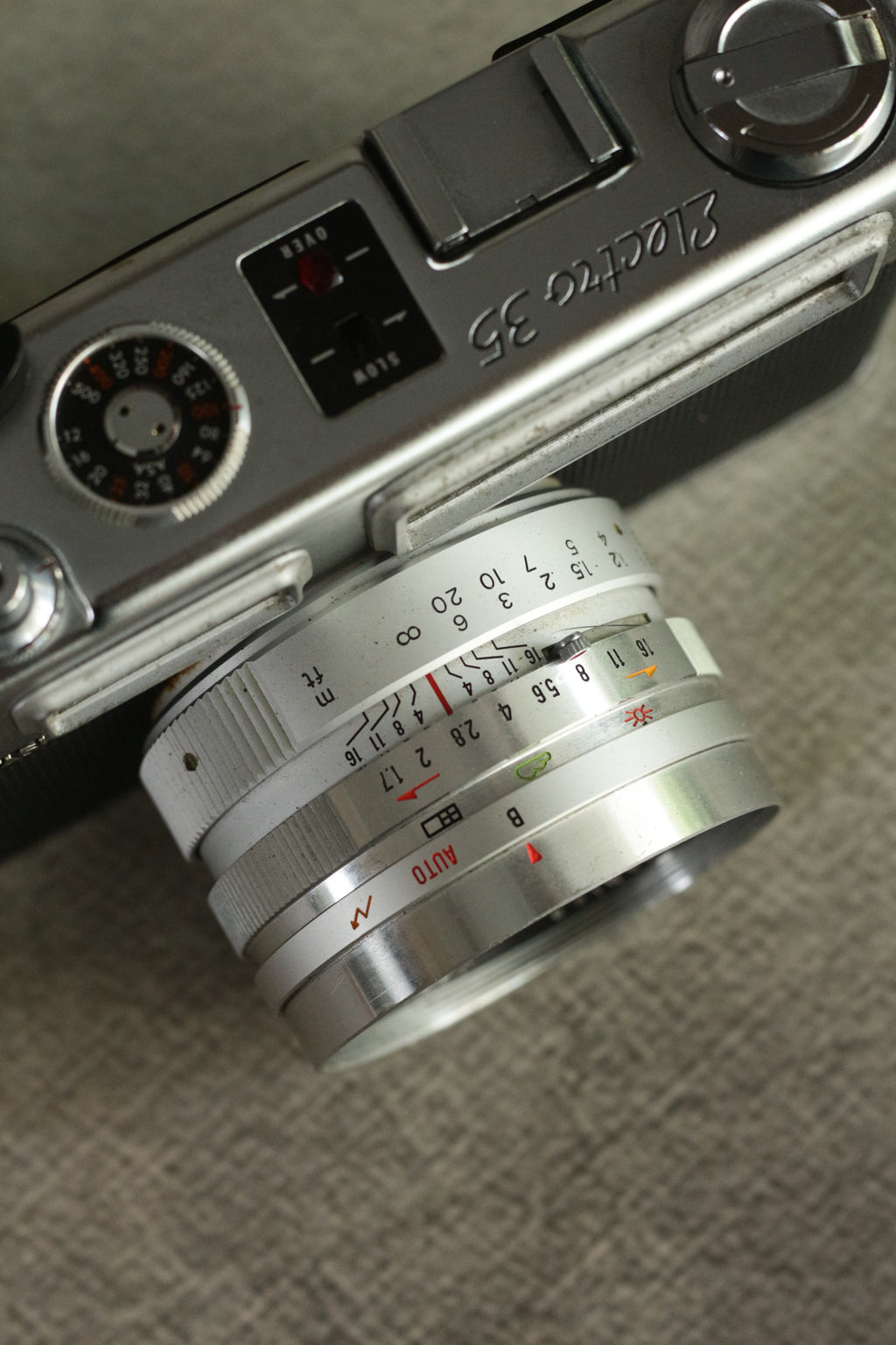 Yashica Electro 35