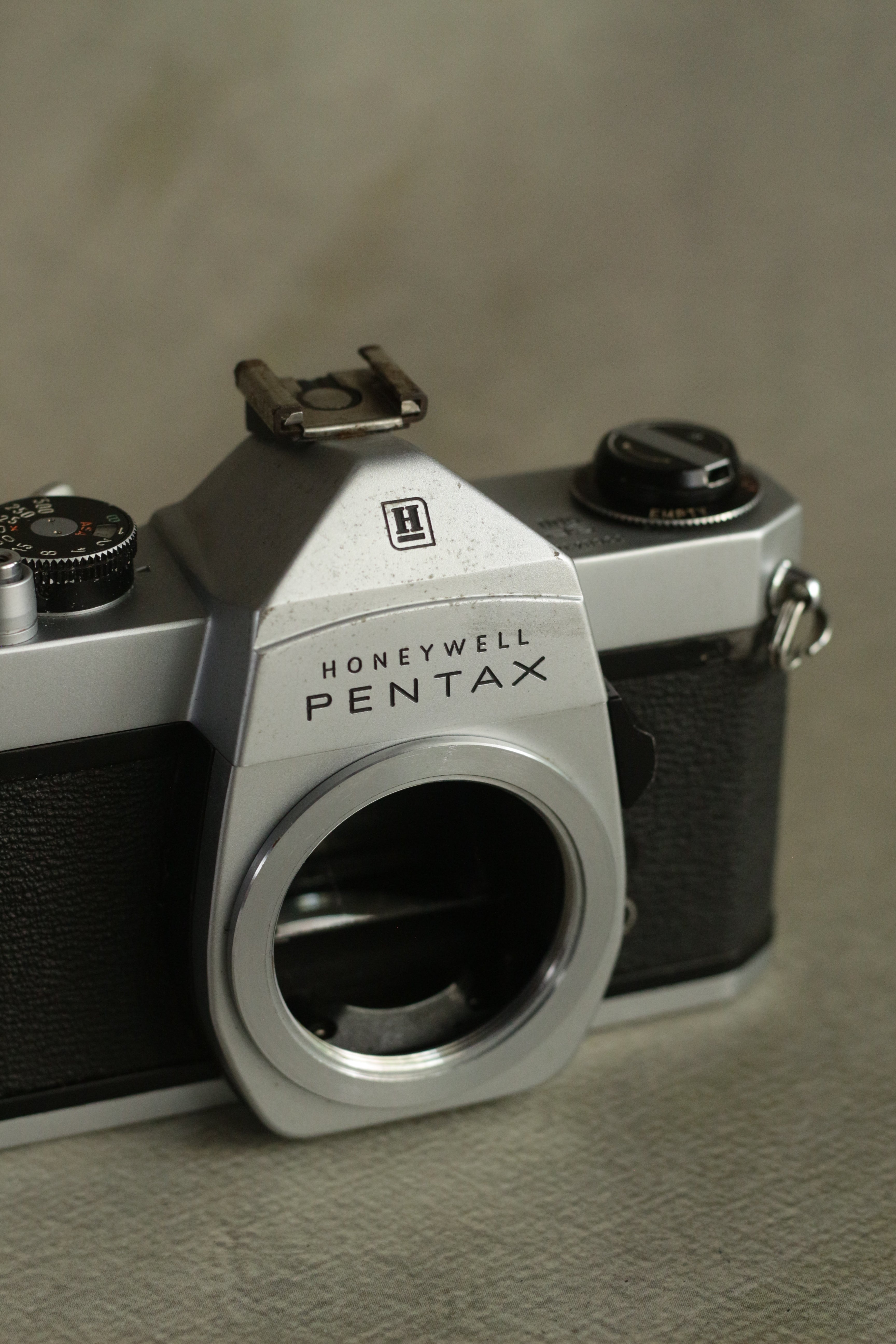 Honeywell Pentax SP500 + Asahi Super-Takumar 55mm F1.8