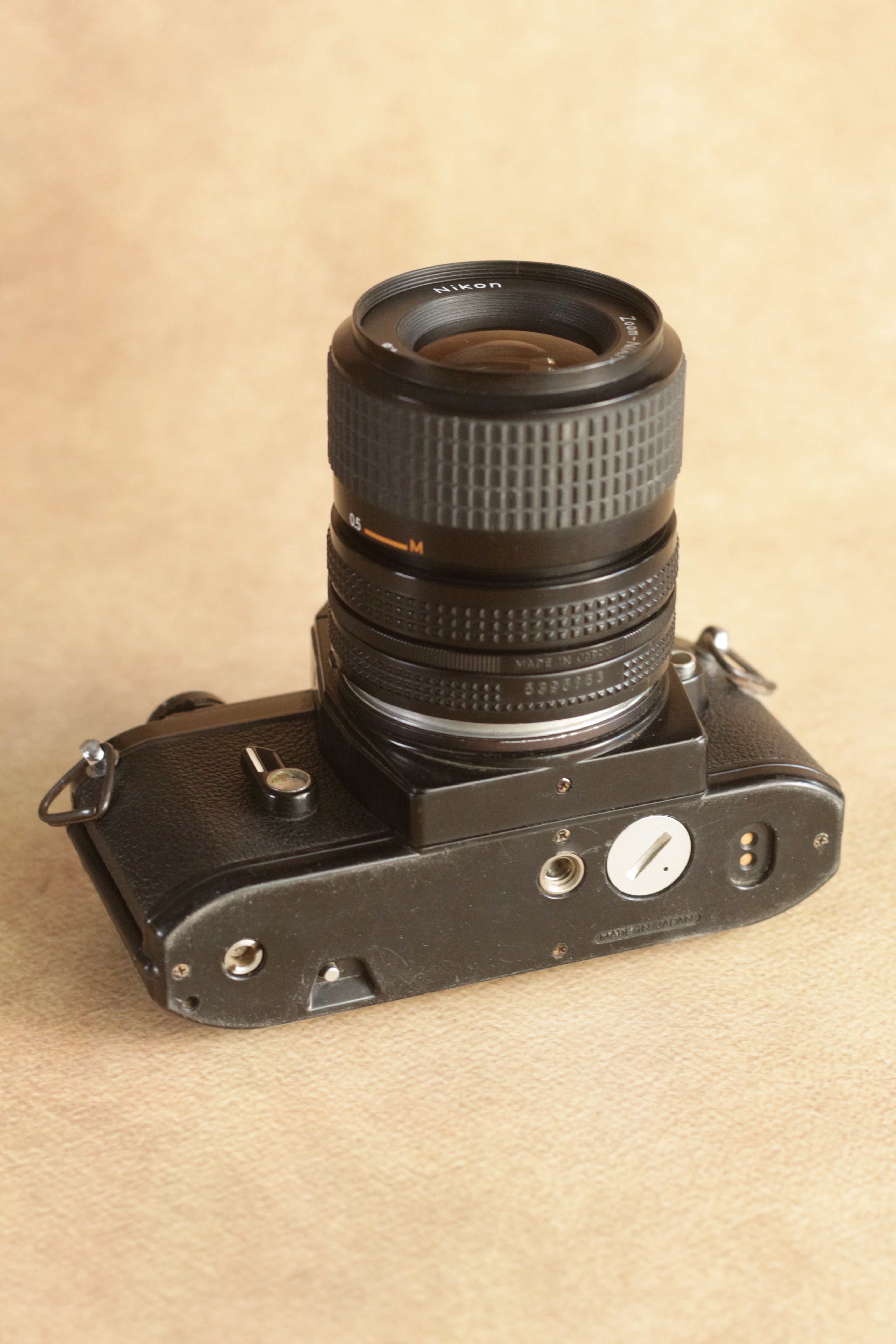 Nikon EM + Nikkor Zoom 35-70mm F3.5-4.8