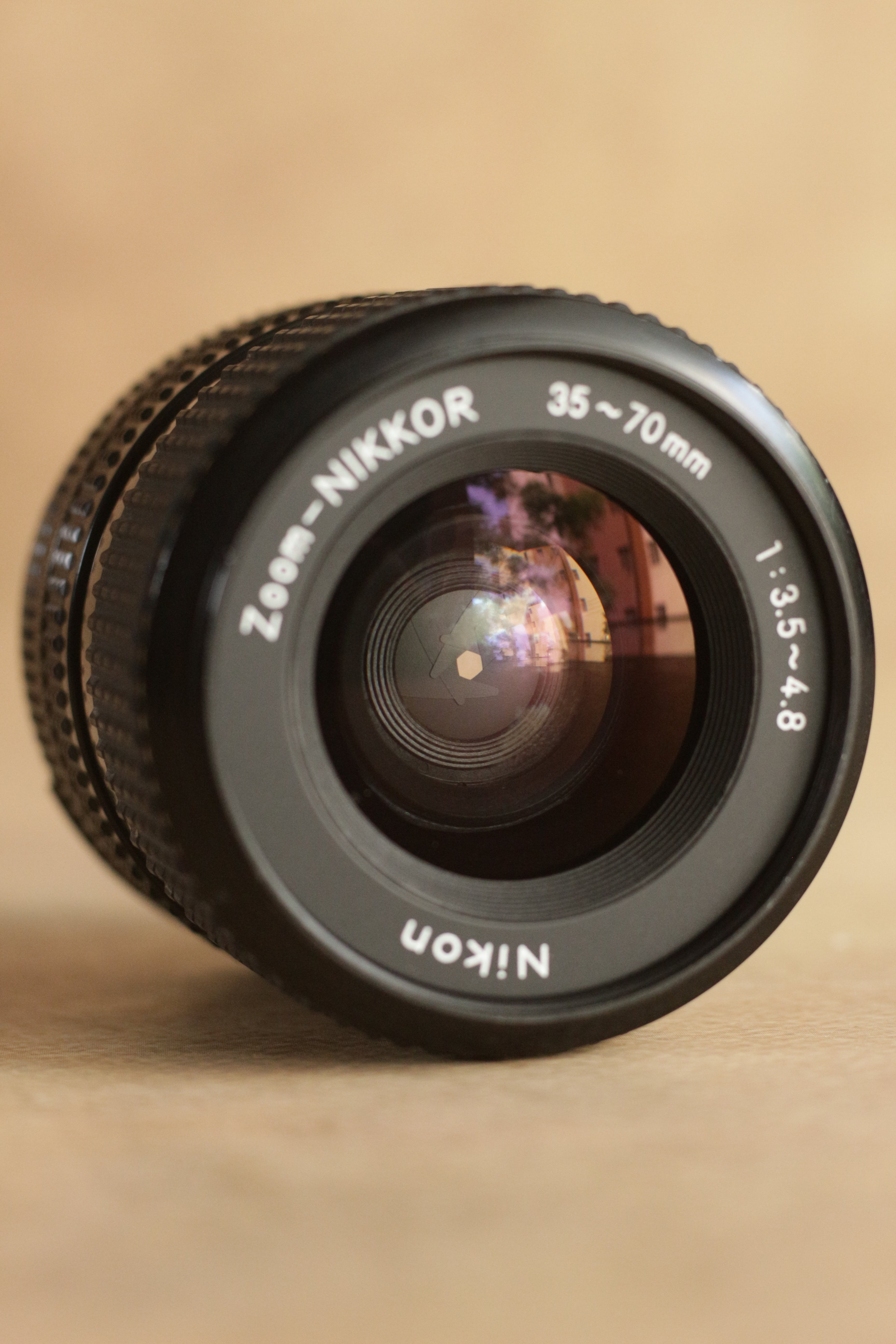 Nikon EM + Nikkor Zoom 35-70mm F3.5-4.8
