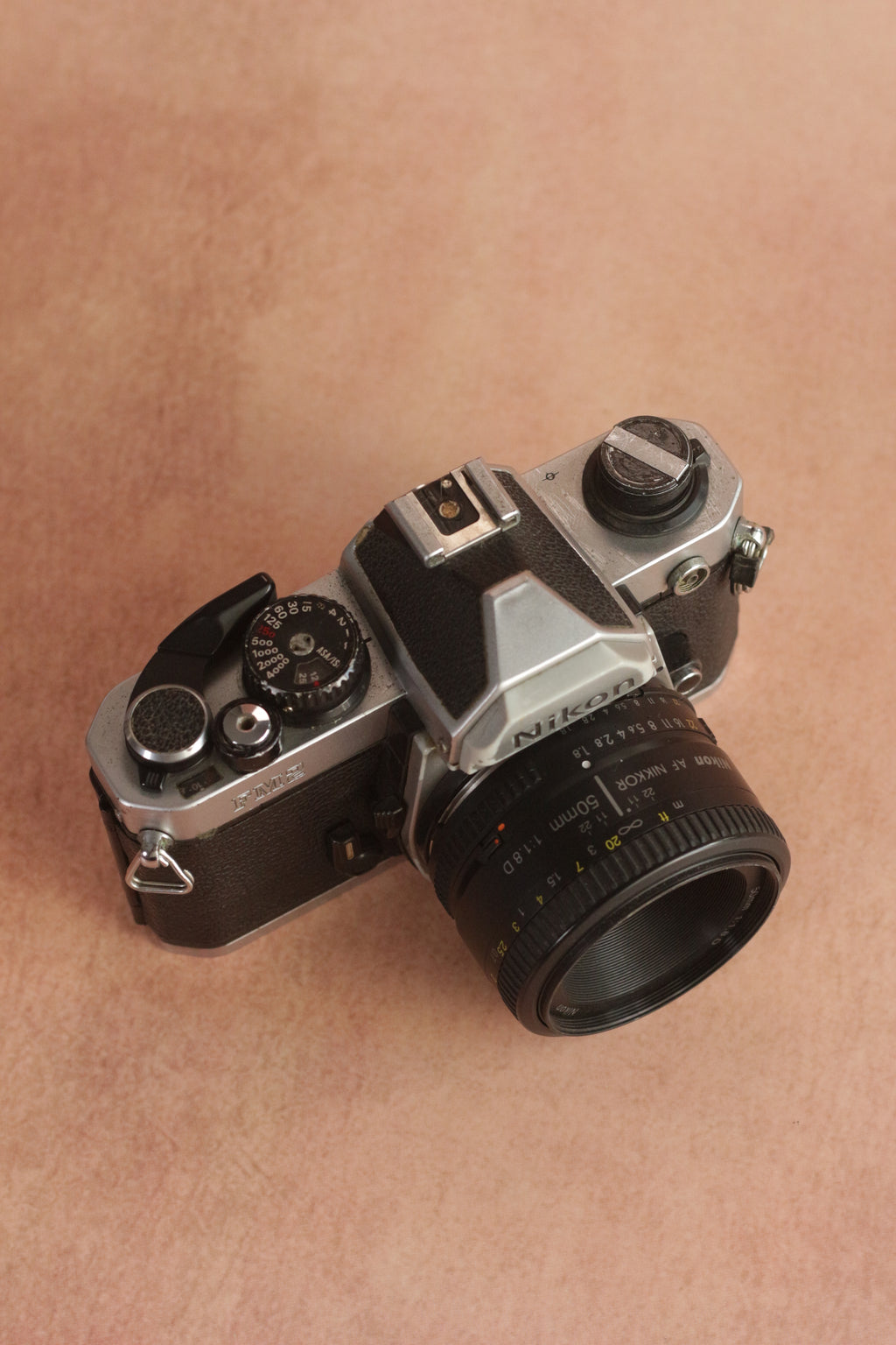 Nikon FM2n + Nikkor AF 50mm f/1.8D