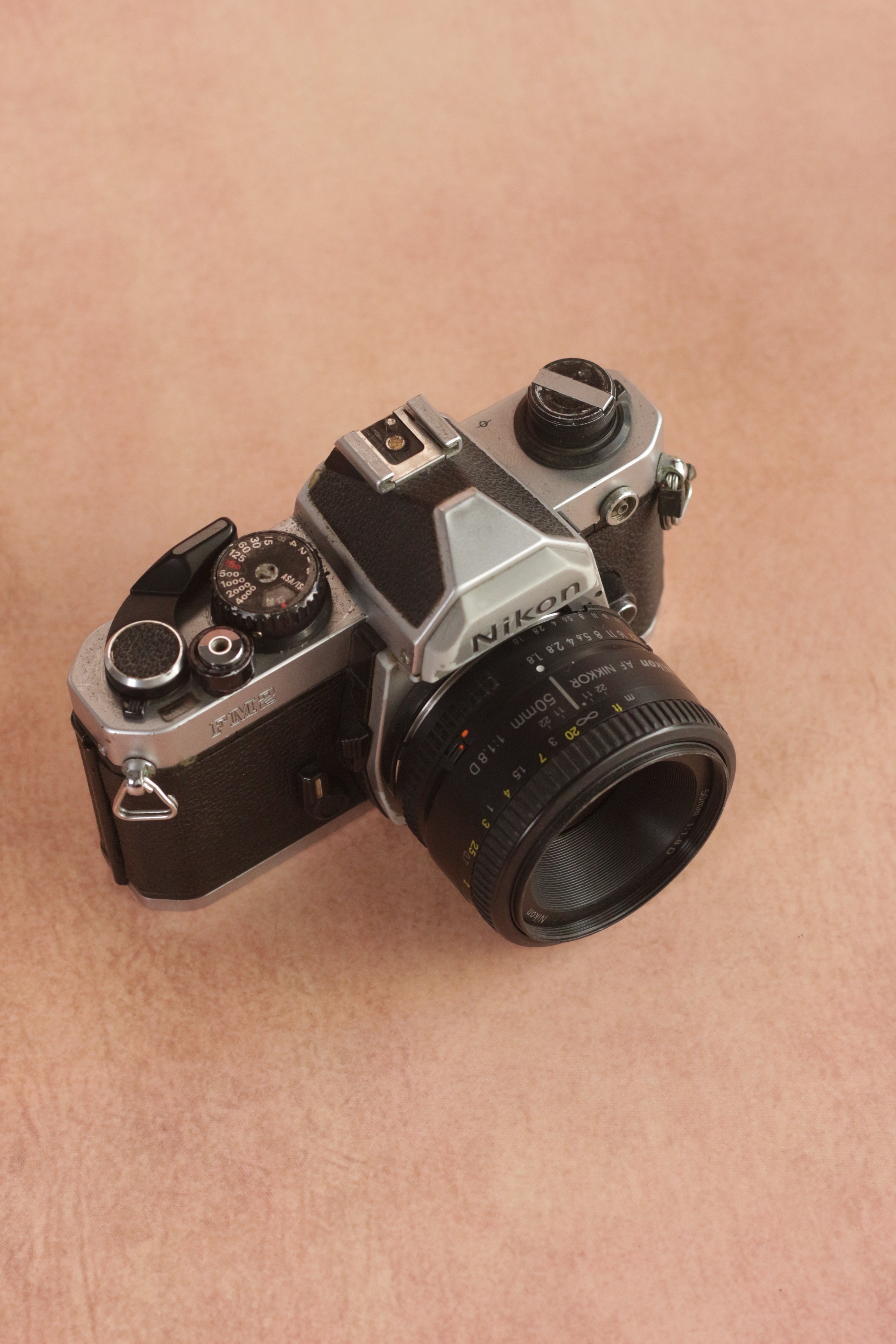 Nikon FM2n + Nikkor AF 50mm f/1.8D