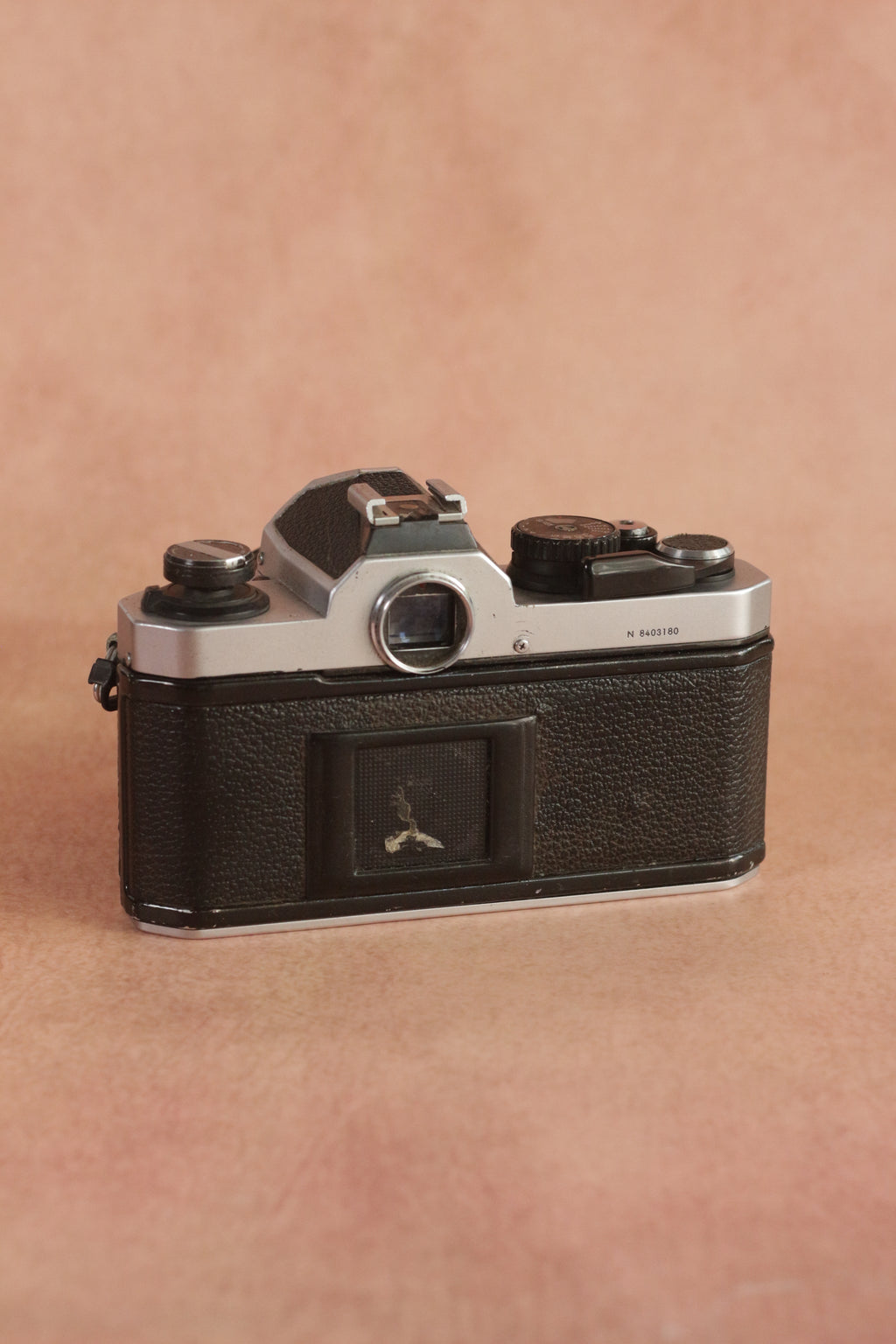 Nikon FM2n + Nikkor AF 50mm f/1.8D