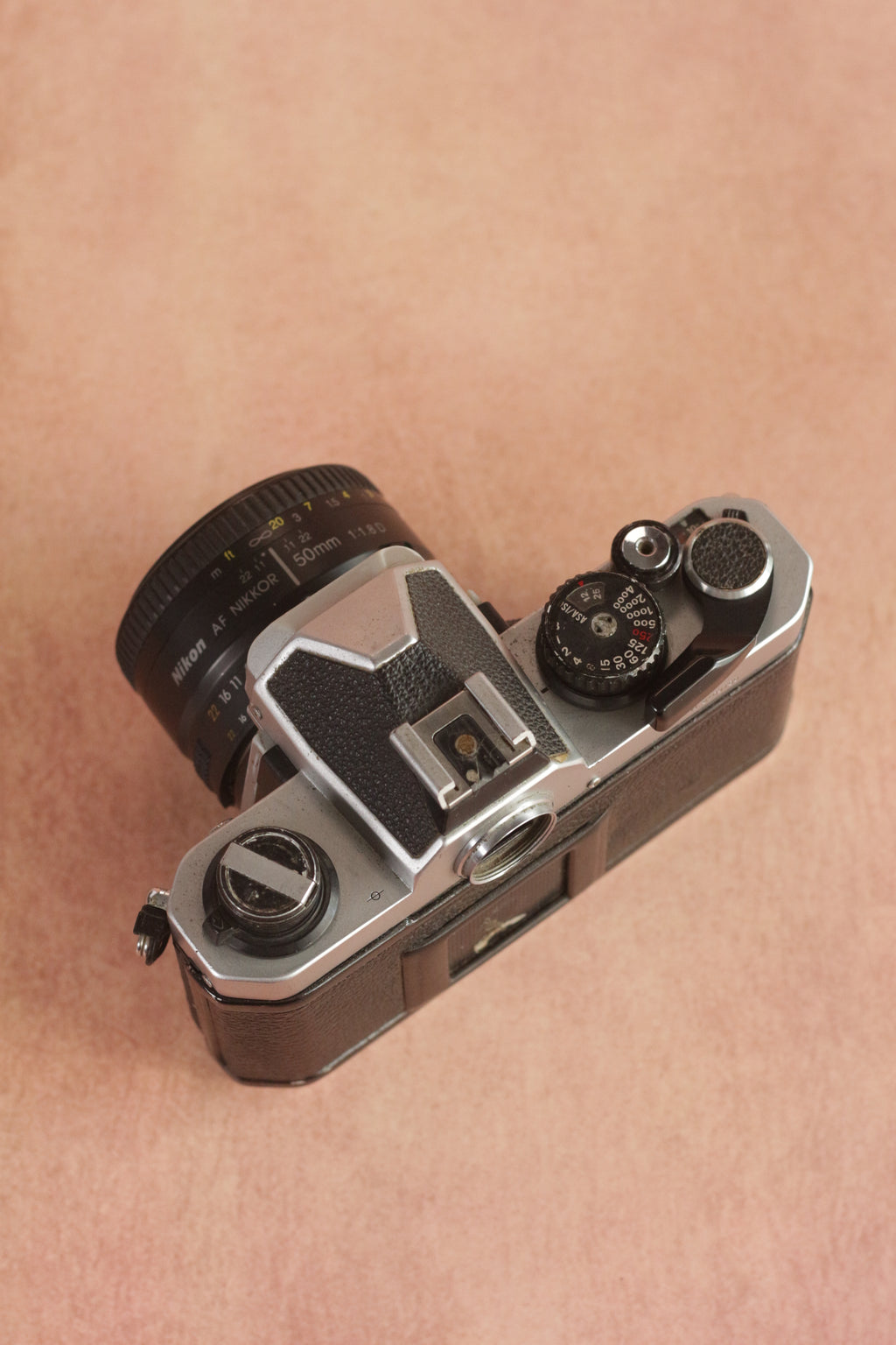 Nikon FM2n + Nikkor AF 50mm f/1.8D