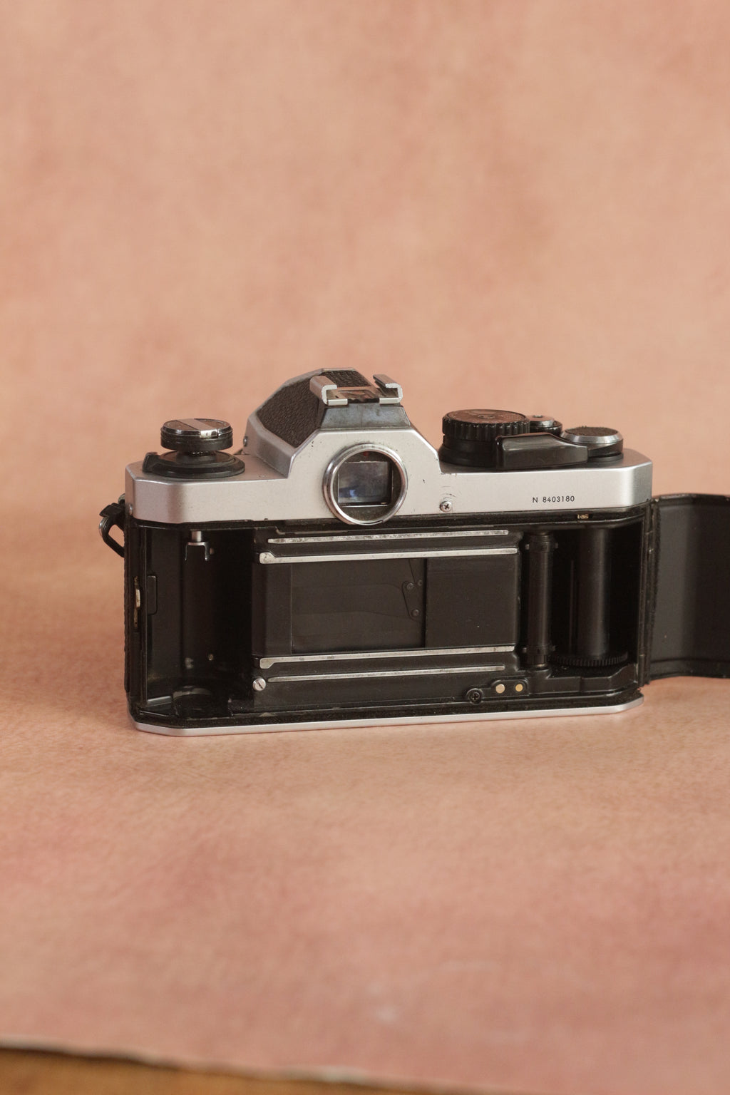 Nikon FM2n + Nikkor AF 50mm f/1.8D