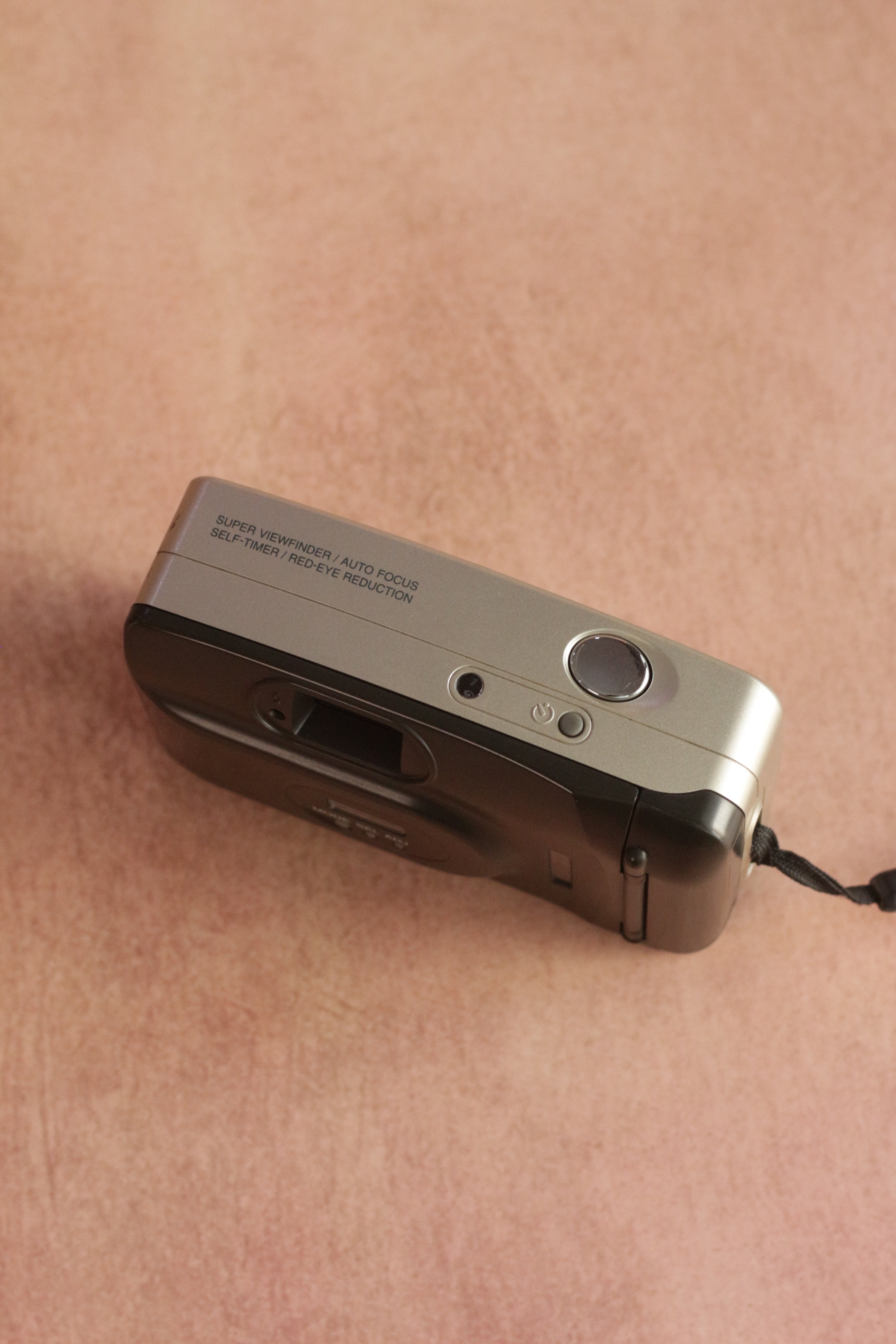 Nikon AF 250SV