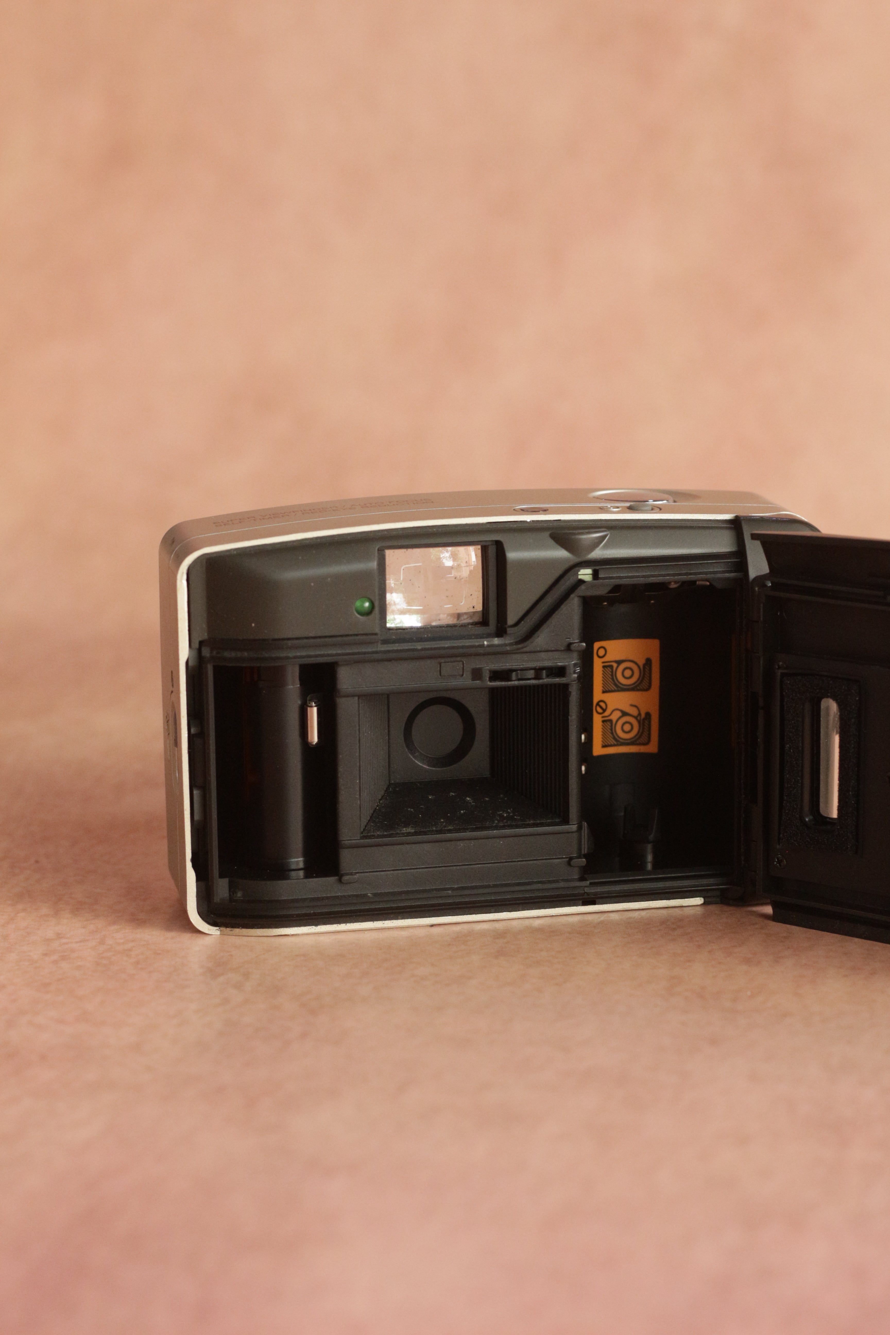 Nikon AF 250SV