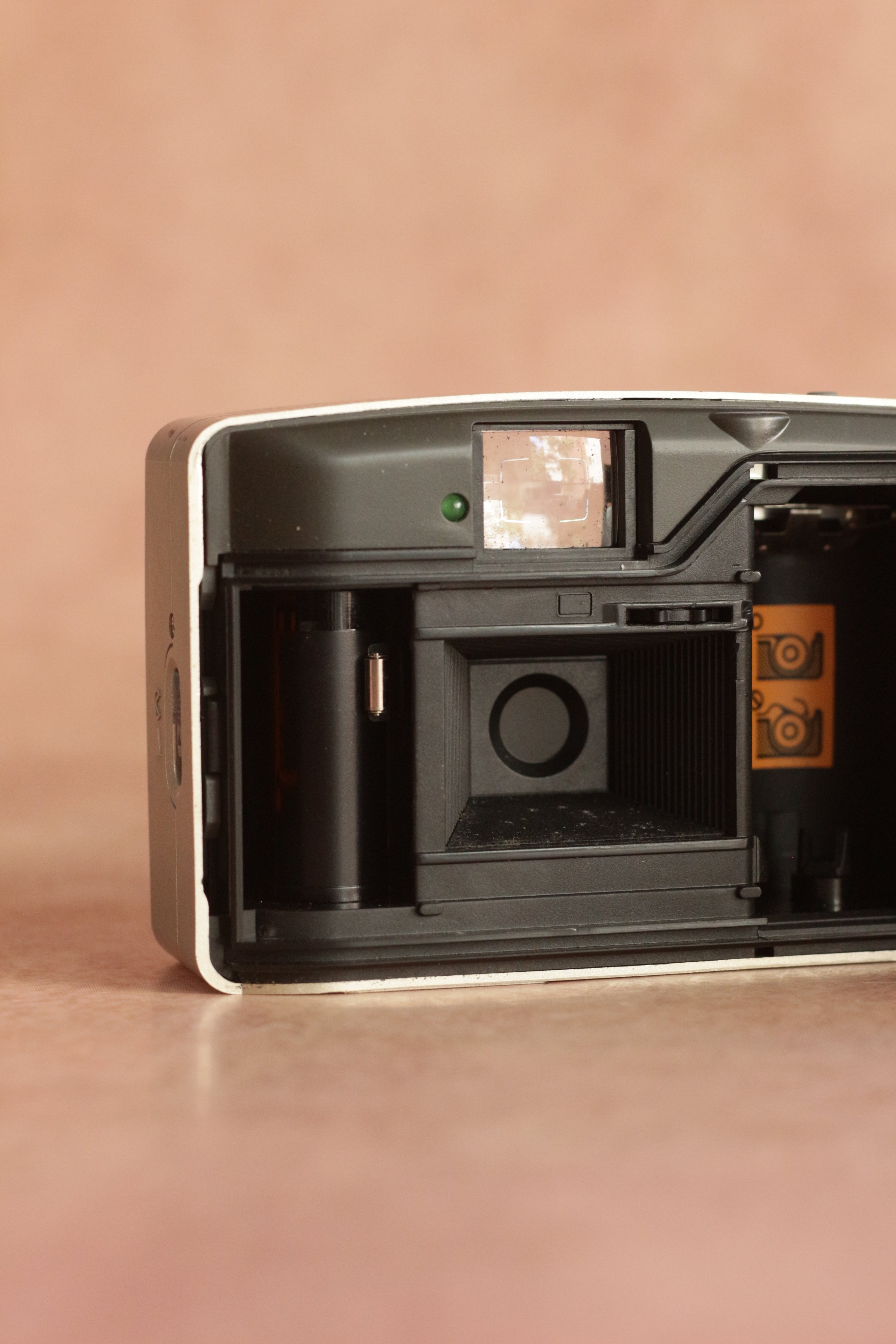 Nikon AF 250SV