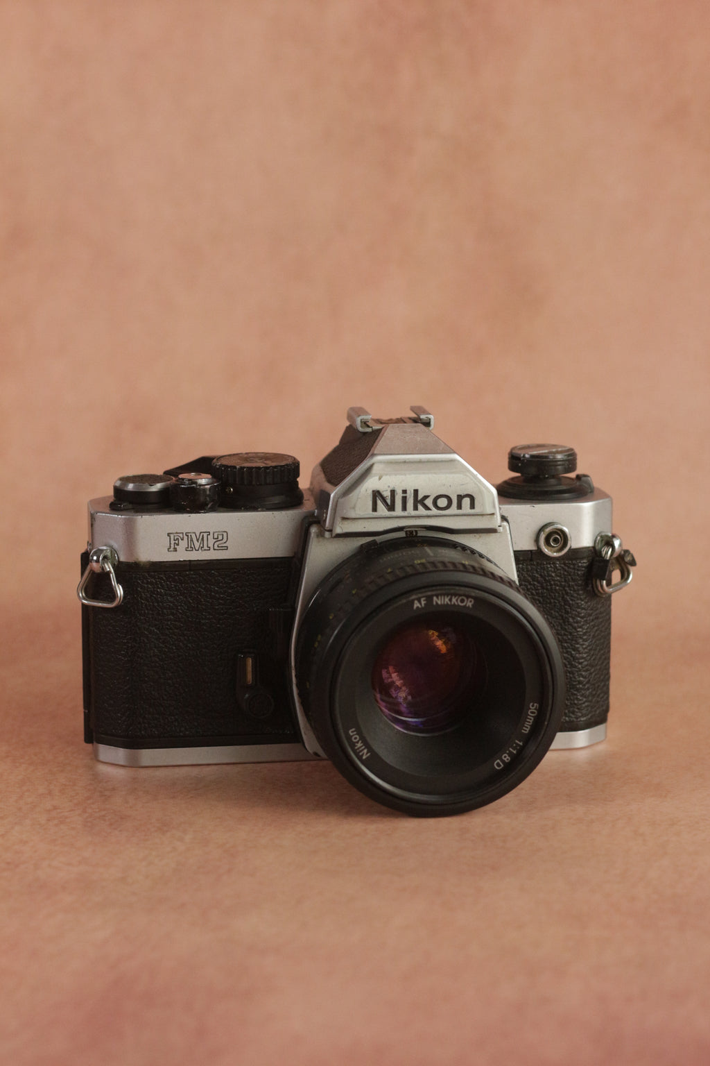 Nikon FM2n + Nikkor AF 50mm f/1.8D