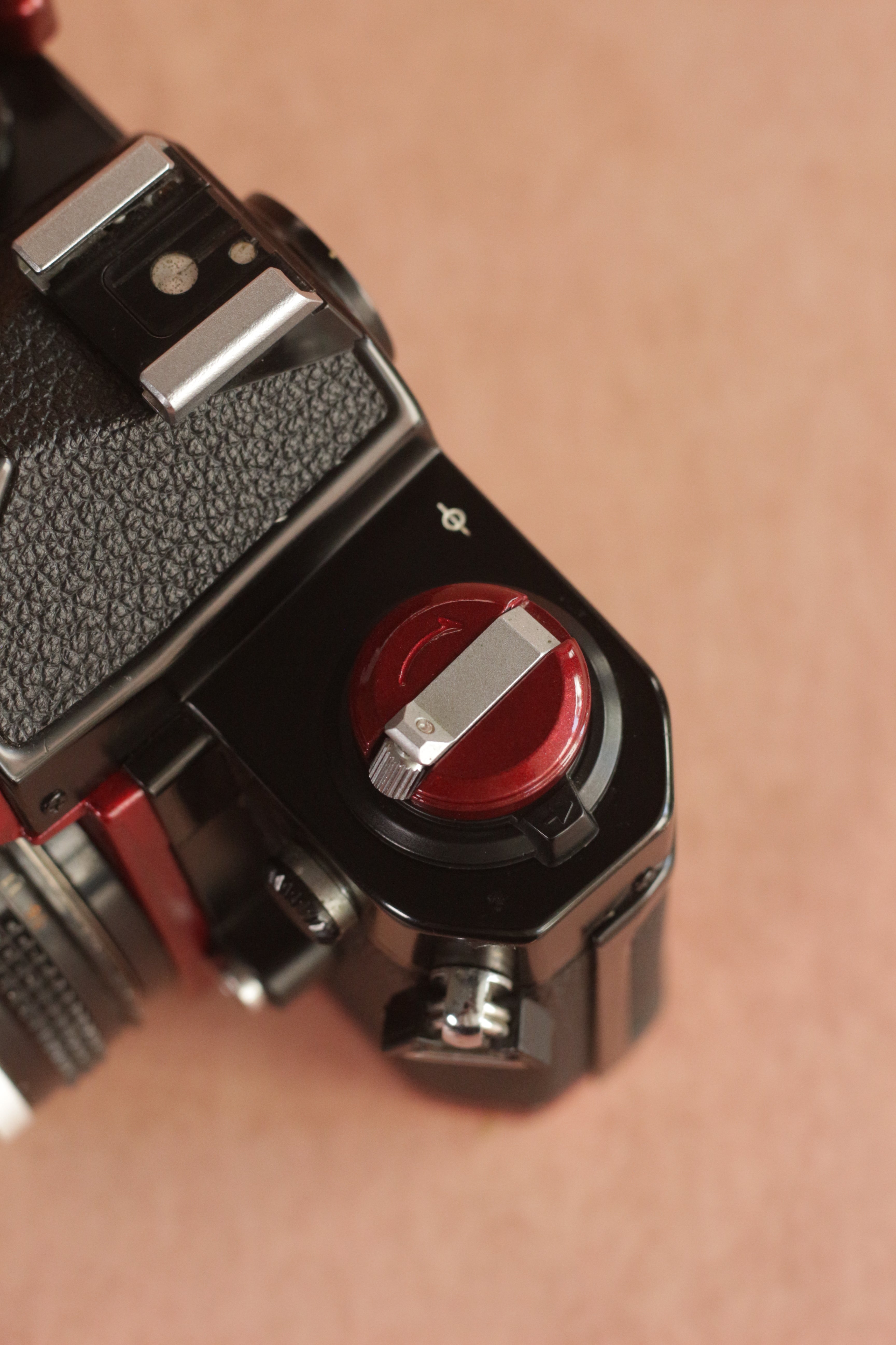 Nikon FM2n - Custom Red Paint