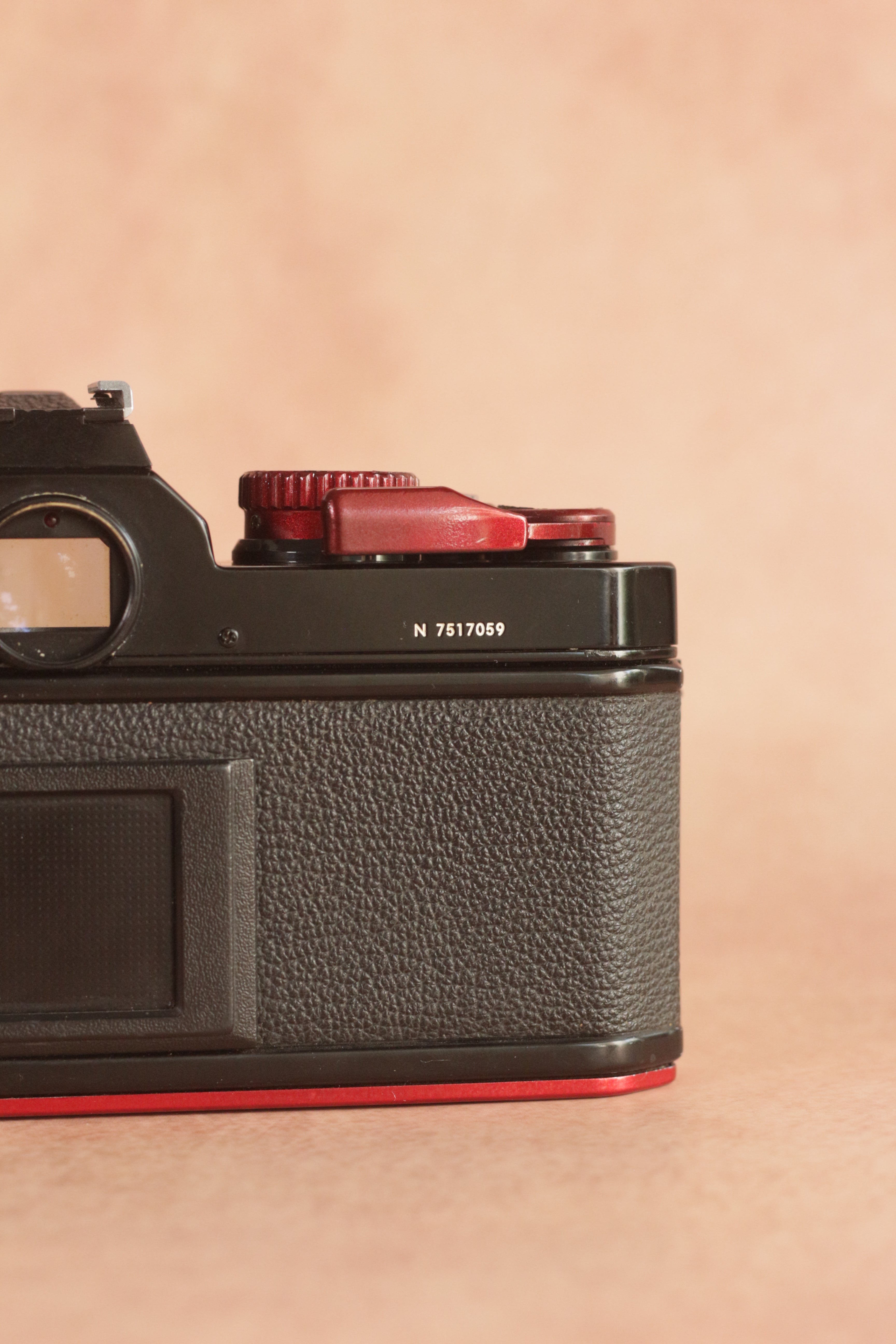 Nikon FM2n - Custom Red Paint