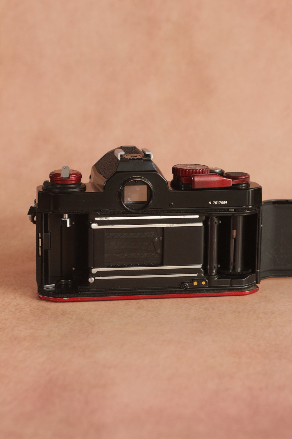 Nikon FM2n - Custom Red Paint