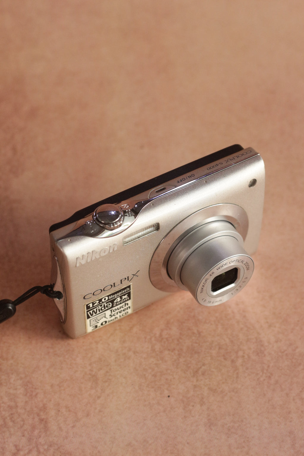 Nikon Coolpix S4000