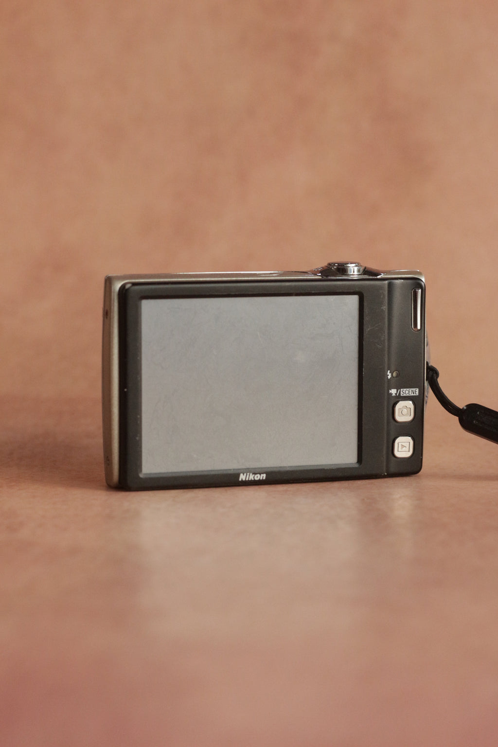 Nikon Coolpix S4000
