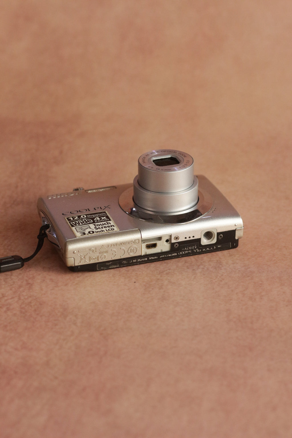 Nikon Coolpix S4000