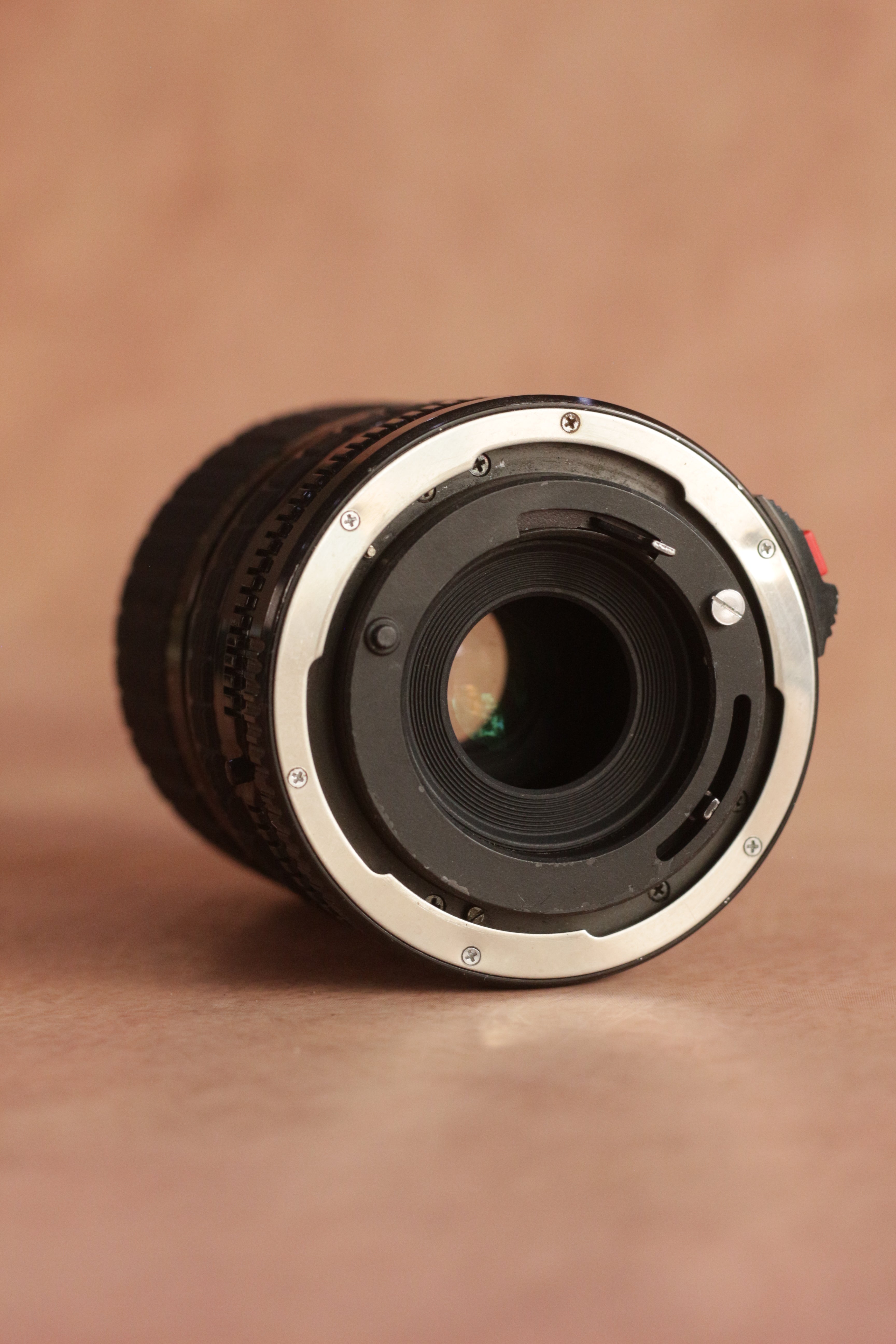 Sigma Standard Zoom 35-70mm F2.8-F4 - FD mount