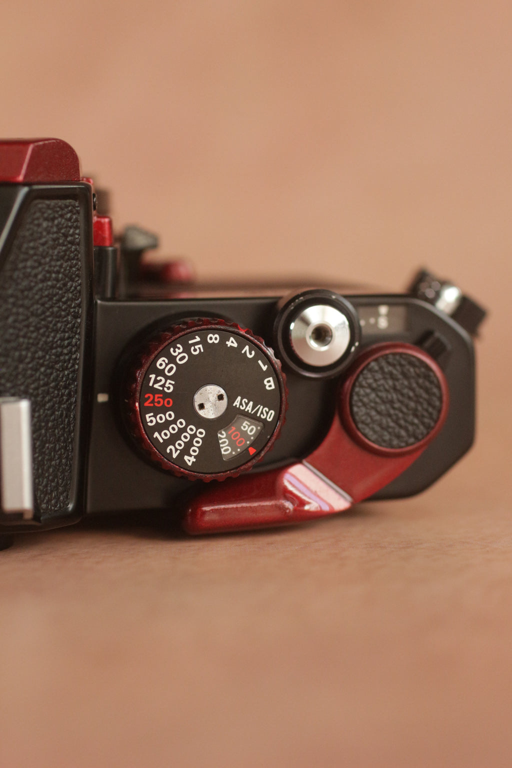 Nikon FM2n - Custom Red Paint