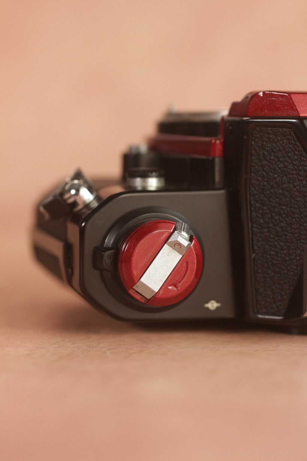 Nikon FM2n - Custom Red Paint