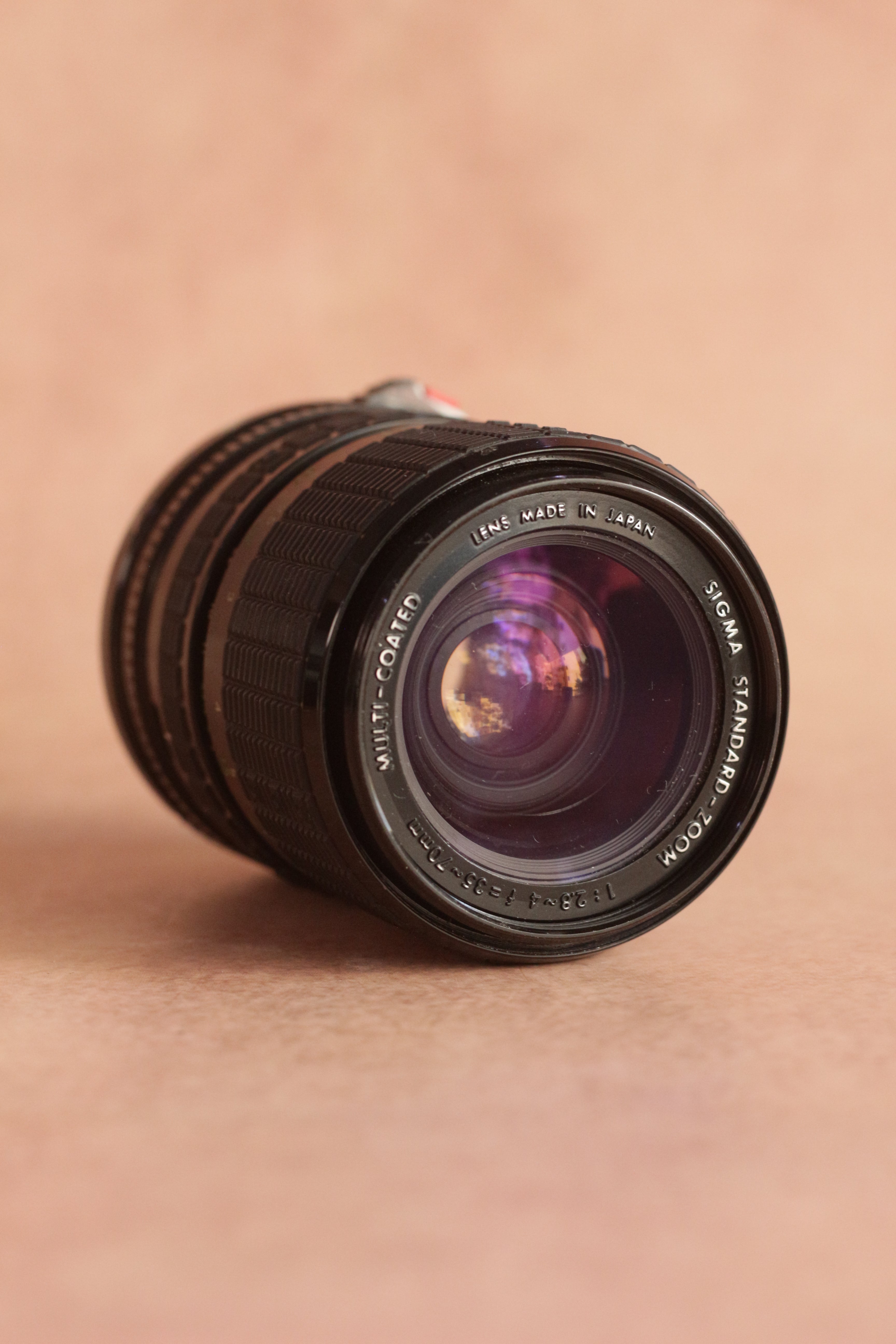 Sigma Standard Zoom 35-70mm F2.8-F4 - FD mount