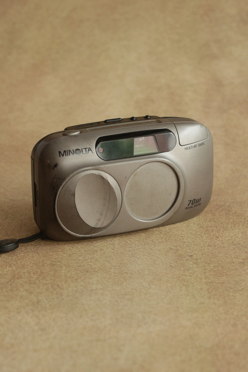 Minolta Riva Zoom 70W