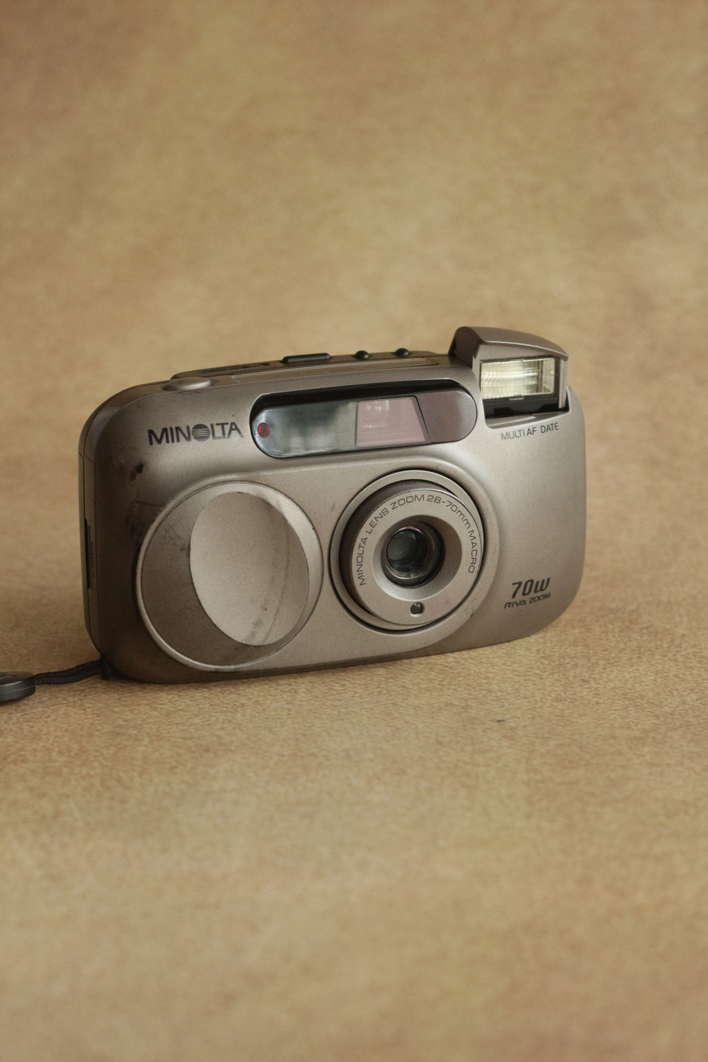 Minolta Riva Zoom 70W