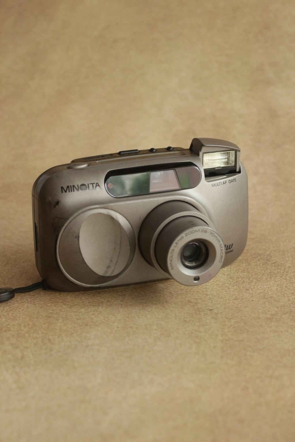 Minolta Riva Zoom 70W